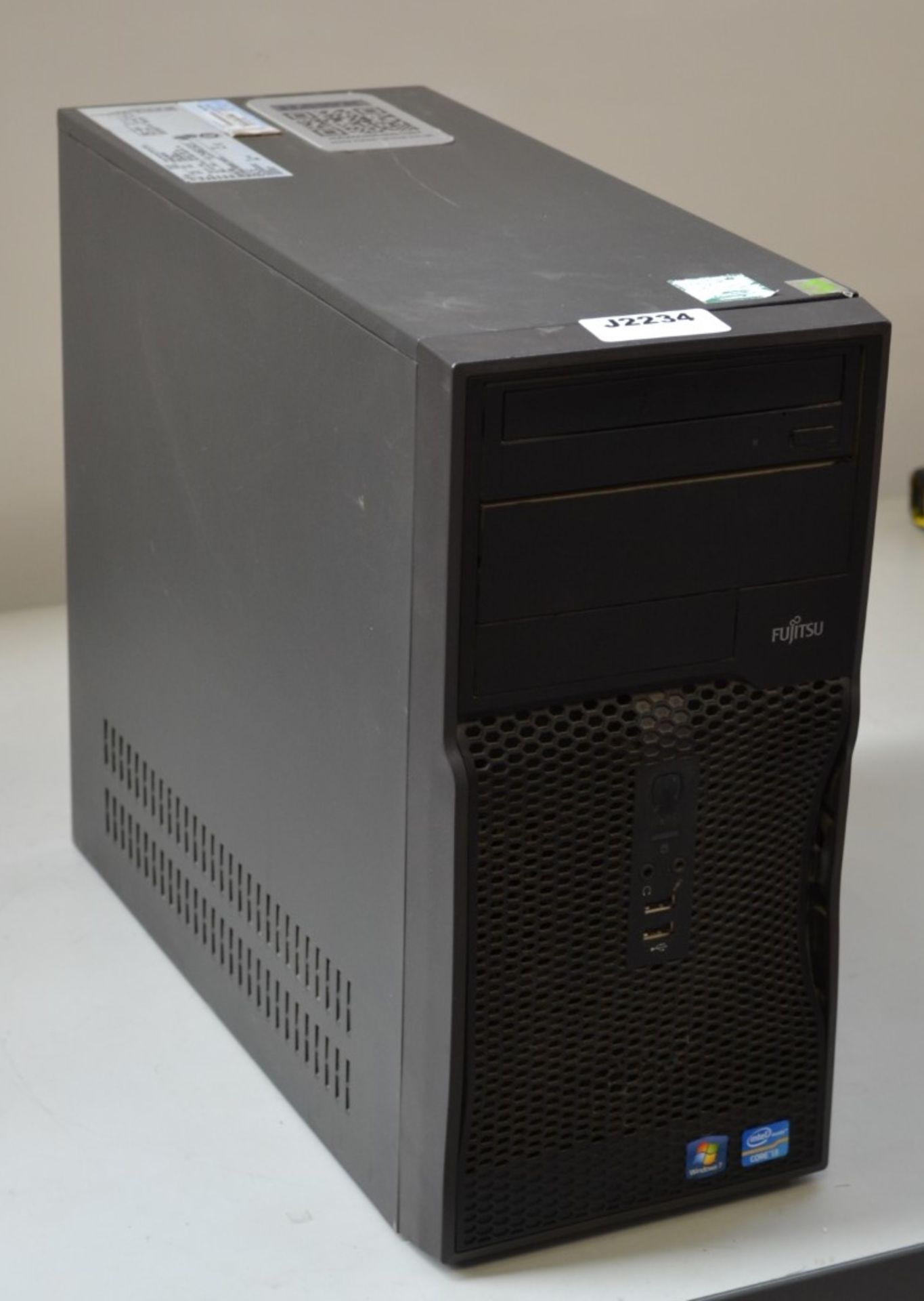 1 x FUJITSU ESPRIMO P400 DESKTOP COMPUTER - Ref J2234 - Image 5 of 5