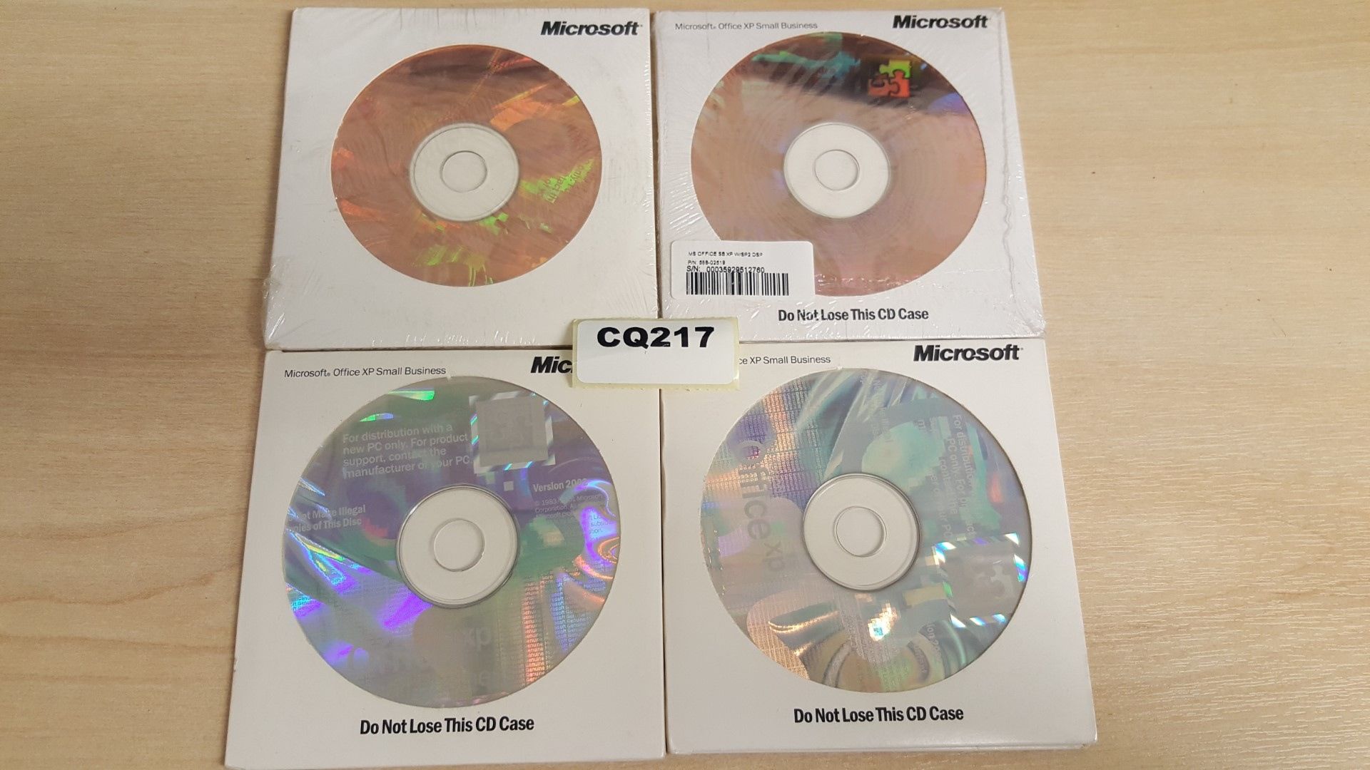 4 x Microsoft Office XP Small Business Discs - Ref CQ217