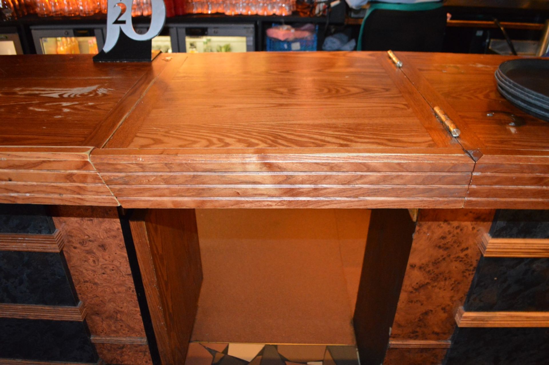 1 x Restaurant / Pub Bar and Backbar From American Diner Themed Restaurant - Burr Walnut and Black - Image 11 of 47