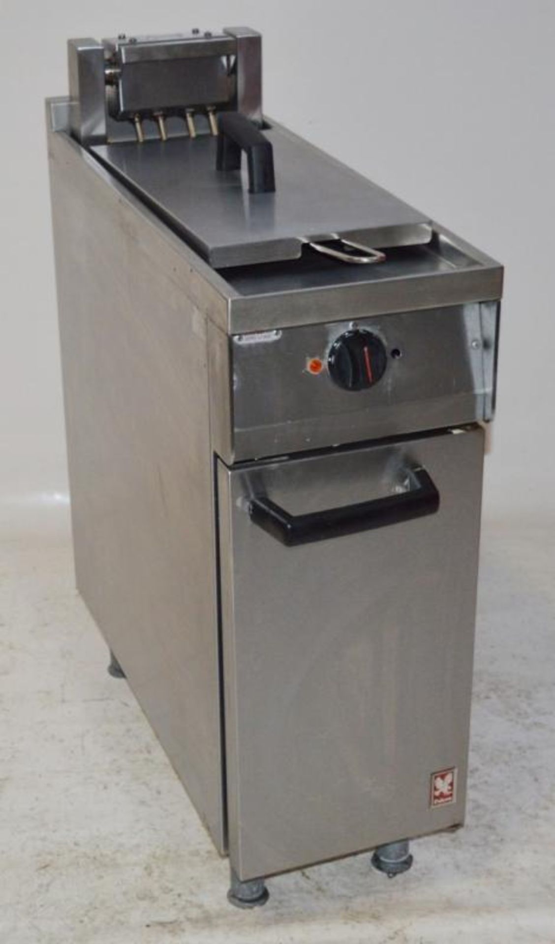 1 x Falcon Dominator E1830 Electric 3 Phase Fryer Cooker - Stainless Steel - H84 x W30 x D77 cms - C - Image 8 of 13