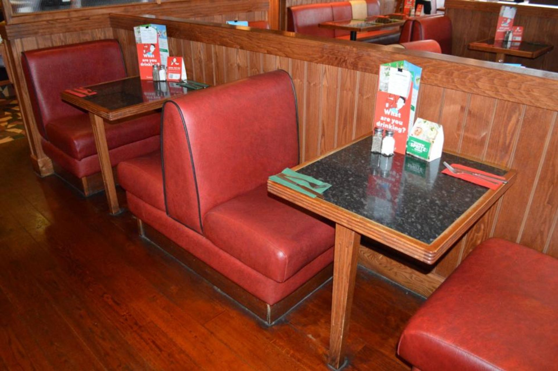1 x Selection of Cosy Bespoke Seating Booths in a 1950's Retro American Diner Design With Dining Tab - Image 25 of 30