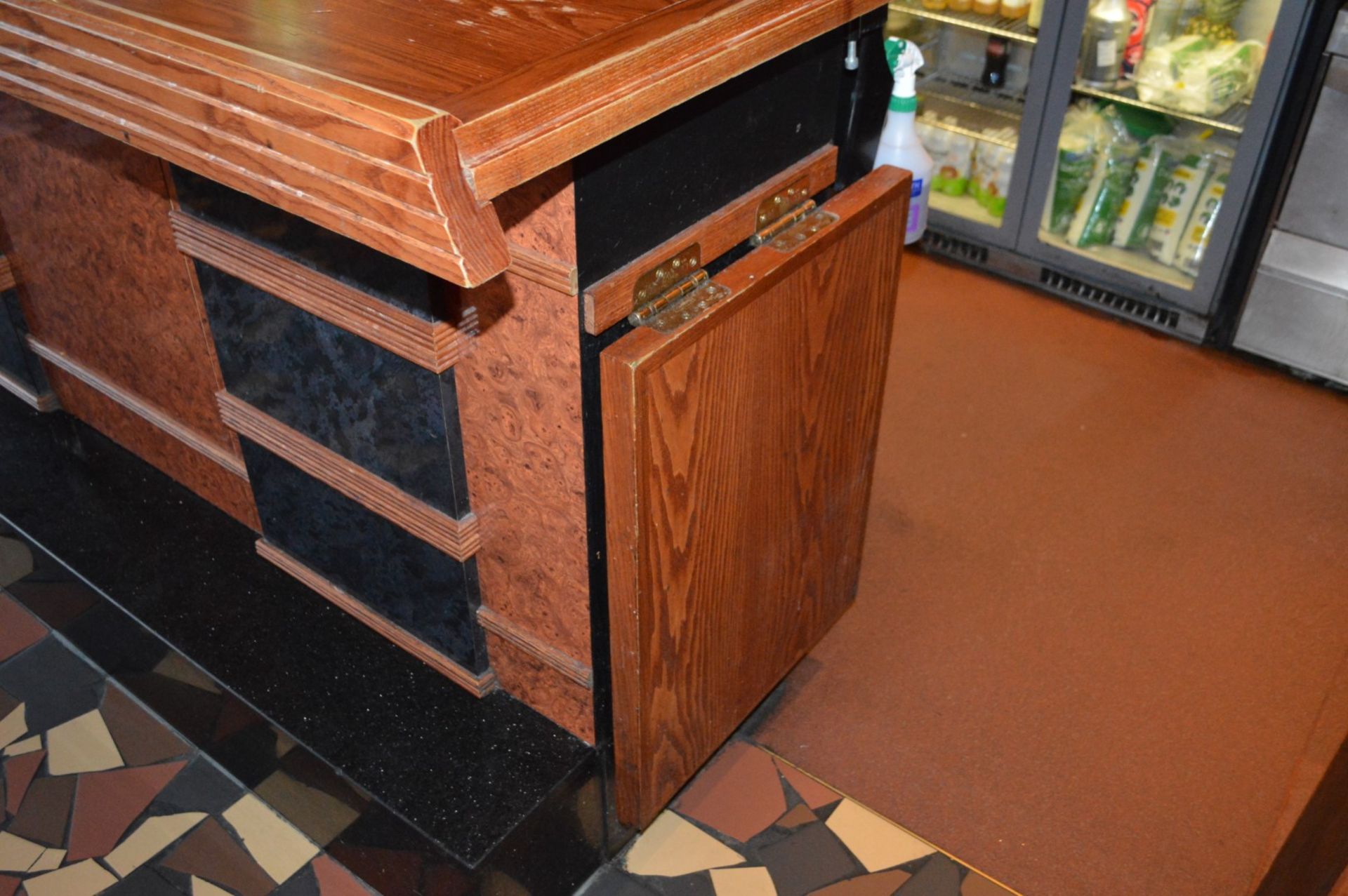 1 x Restaurant / Pub Bar and Backbar From American Diner Themed Restaurant - Burr Walnut and Black - Image 14 of 47