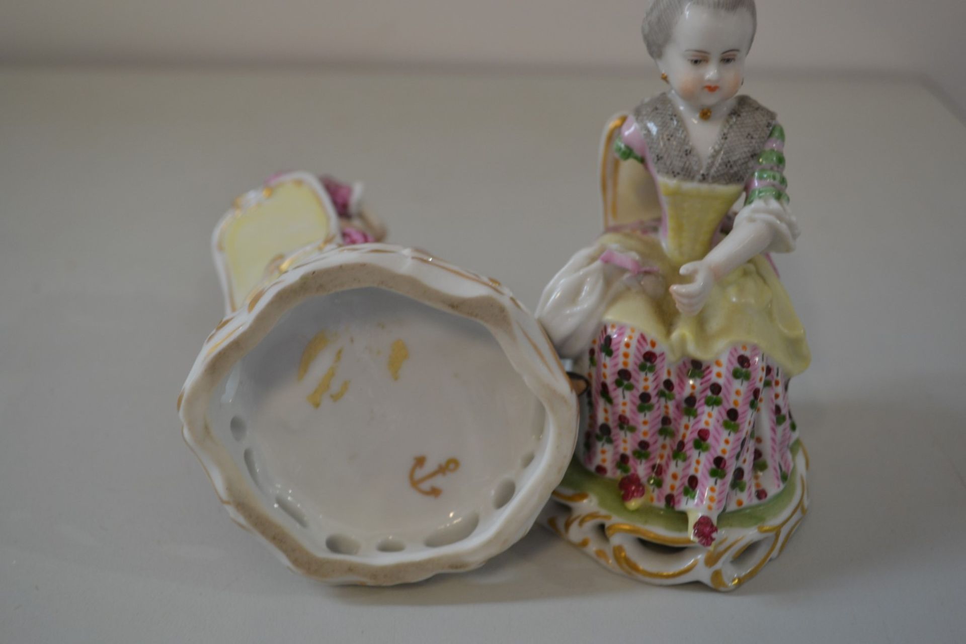 1 x Pair of Chelsea Porcelain Figurines - Ref J2145 - CL314 - Image 2 of 2
