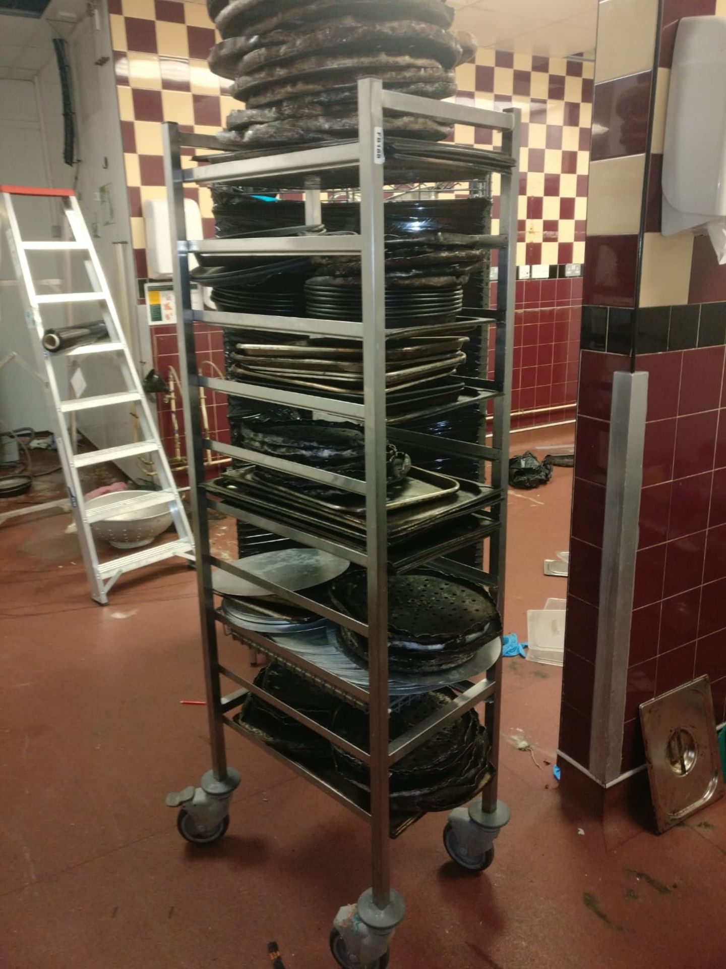 1 x Stainless Steel Upright 8 Tier Tray Trolly - Includes Contents - Please See Pictures - Bild 8 aus 8