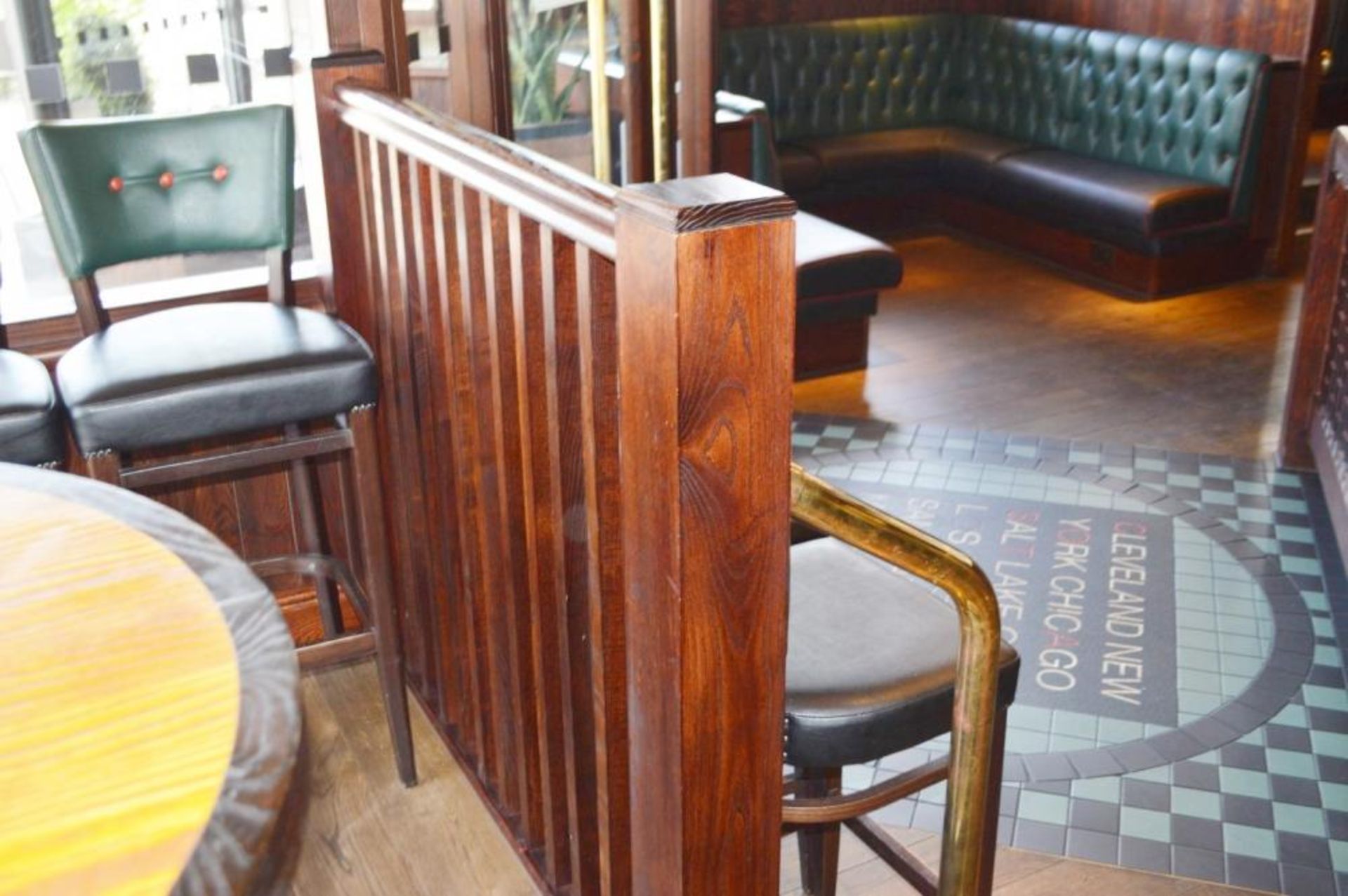 2 x Post Rail Dividers With Seating Bench and Brass Hand Rail - Mahogany Finish - H117 x W141cms - Image 2 of 6