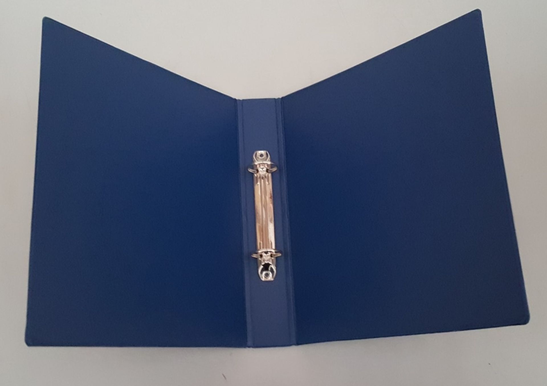 6 x A5 Plastic Ring Binders Dark Blue Box Of 10 - Ref RC119 - CL011 - Location: Altrincham WA14 - Image 4 of 5