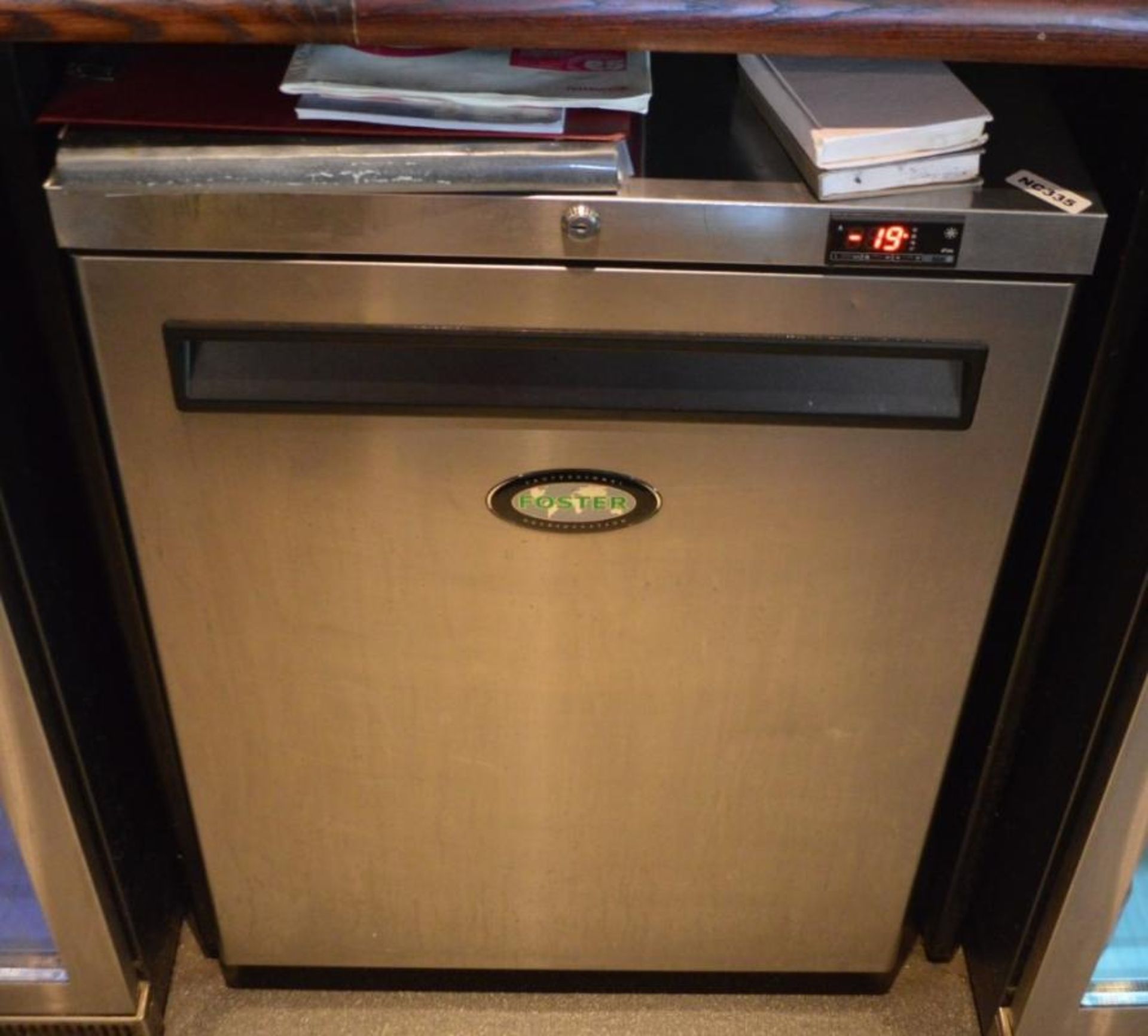 1 x Foster Undercounter Single Door Refrigerator With Stainless Steel Finish - Model HR150-A - H80 x
