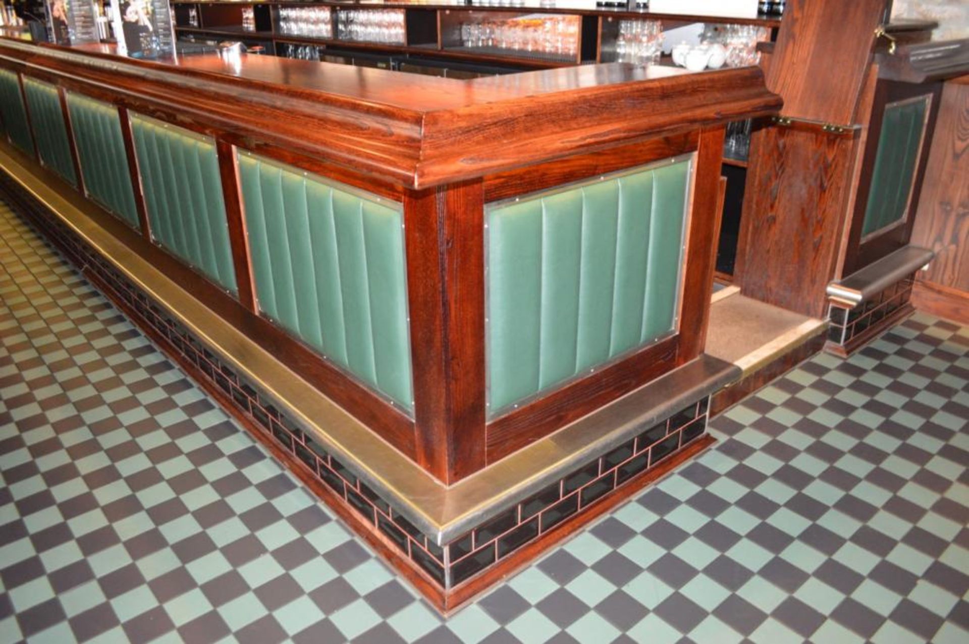 1 x Huge 50ft Pub / Restaurant Bar With Mahogany Finish and Green Leather Panels - Includes - Image 17 of 24