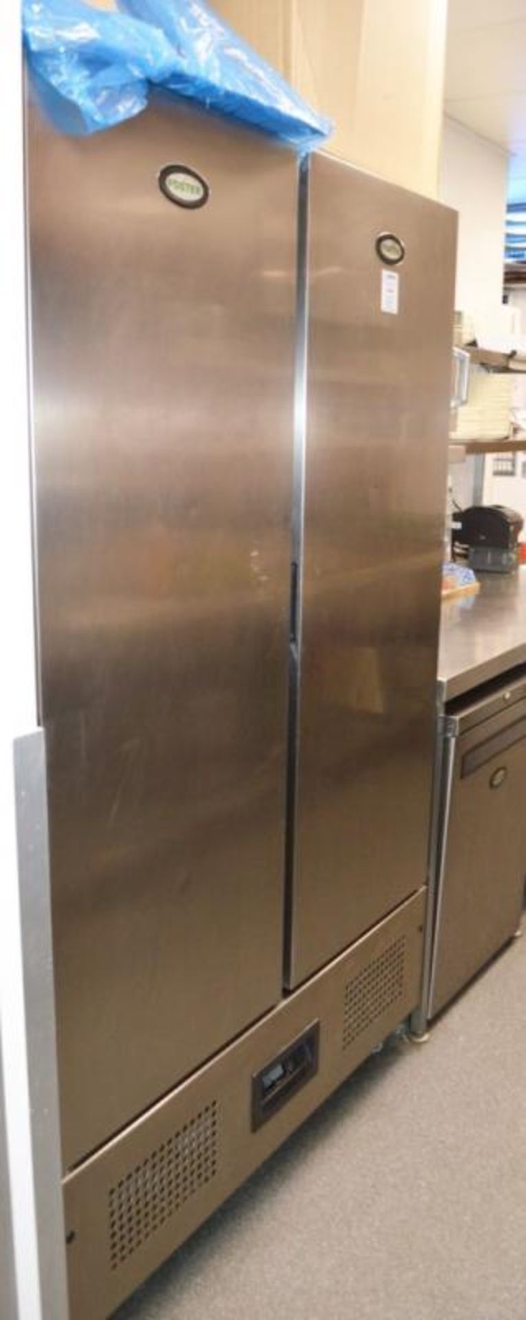 1 x Foster 800 Litre Double Door Meat Fridge With Stainless Steel Finish - Model FSL800M - Ref NC360 - Image 3 of 4