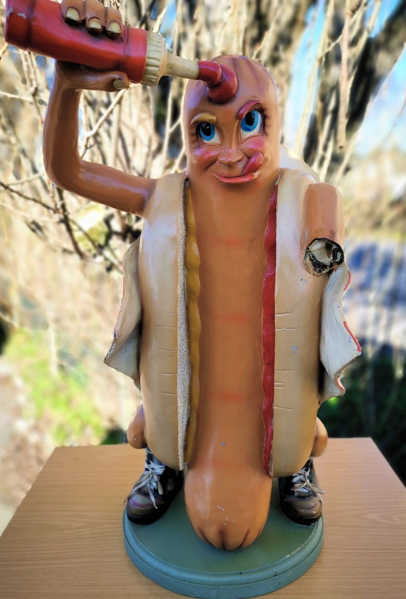 1 x Mr Hotdog Café Advertising Statue - Dimensions: 760 x 430 mm - CL355 - Location: Great Yarmouth