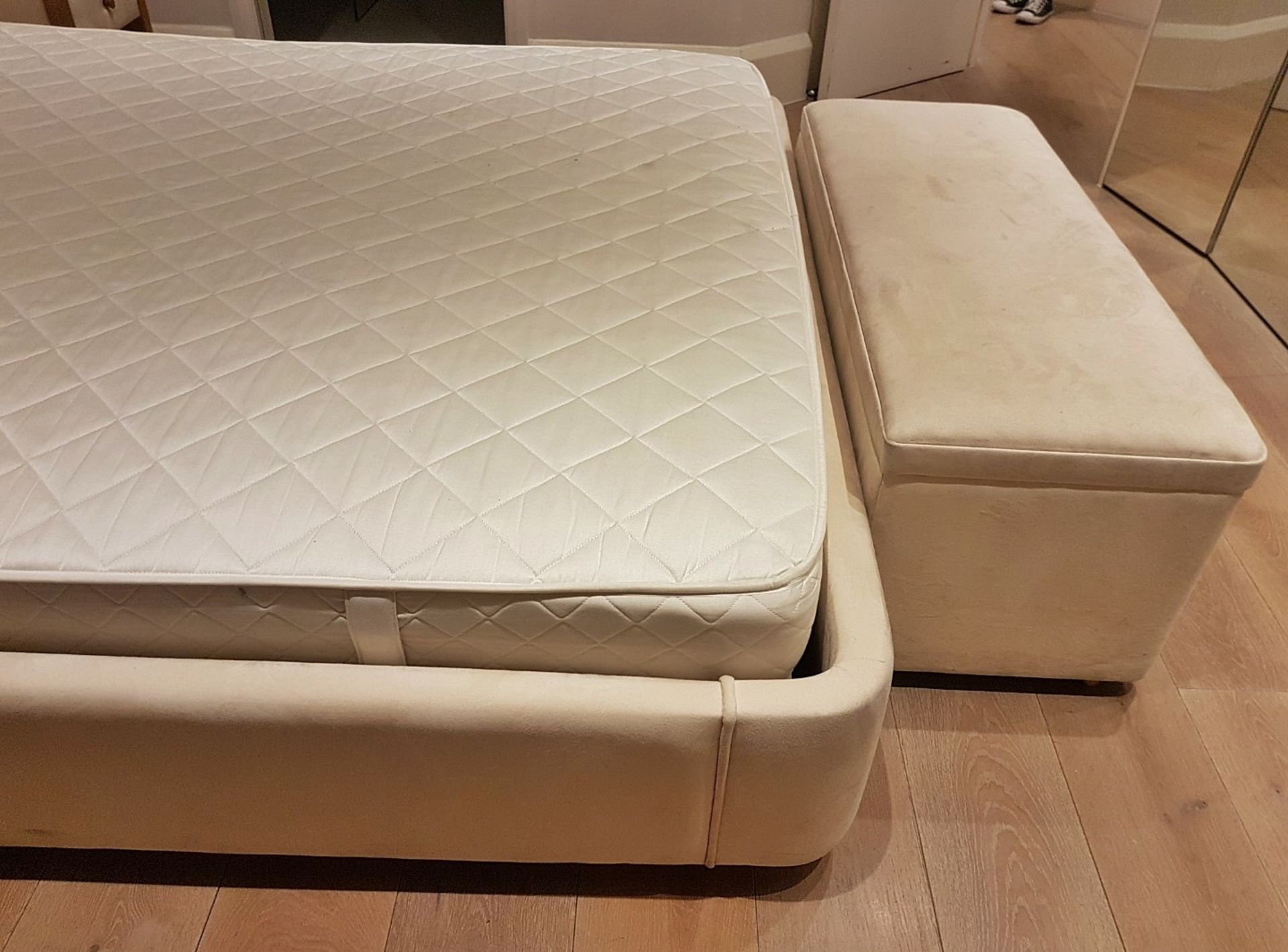 1 x King Size Bed + Furniture Set - CL378 - Location: Kensington SW7 - NO VAT - Image 10 of 17