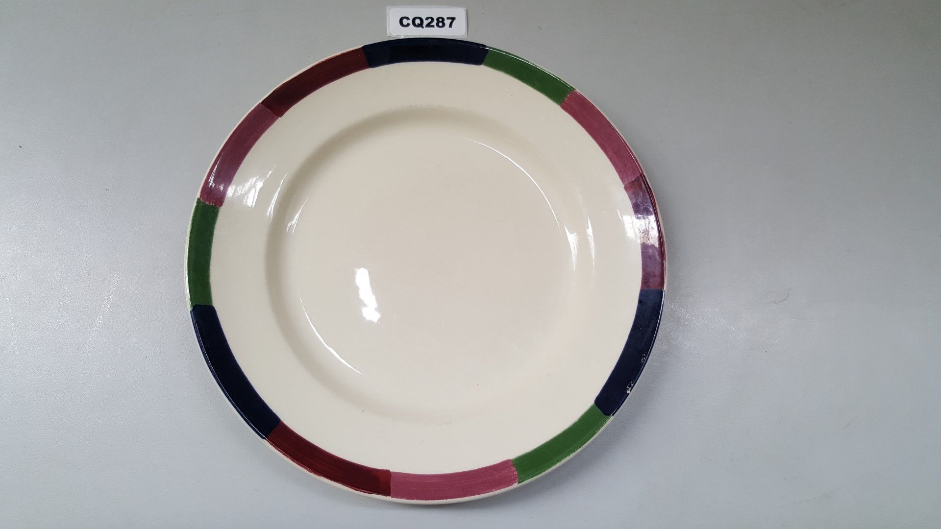 13 x Steelite Harmony Plates Cream With Pattered Egde 27CM - Ref CQ287 - Image 4 of 5