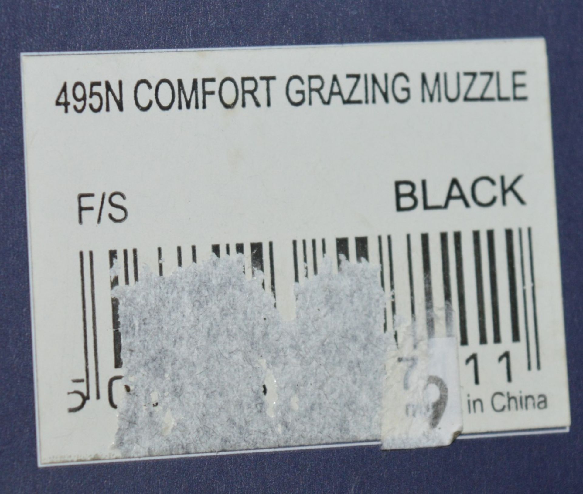 1 x Shires Comfort Grazing Muzzle - Full Size 495N Black - New Stock - CL401 - Ref J894 - - Image 3 of 4