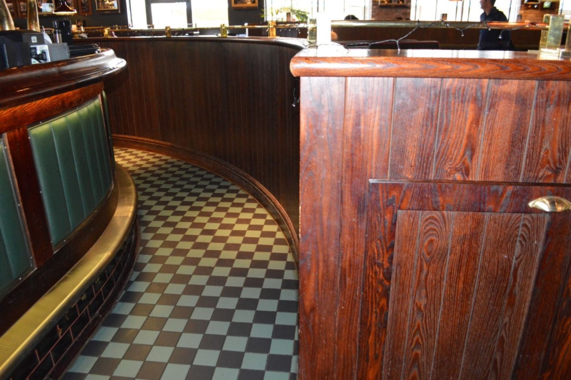 4 x Sections of Restaurant Booth Seating and 3 x Restaraunt Tables With Cast Iron Bases - Include - Image 8 of 11