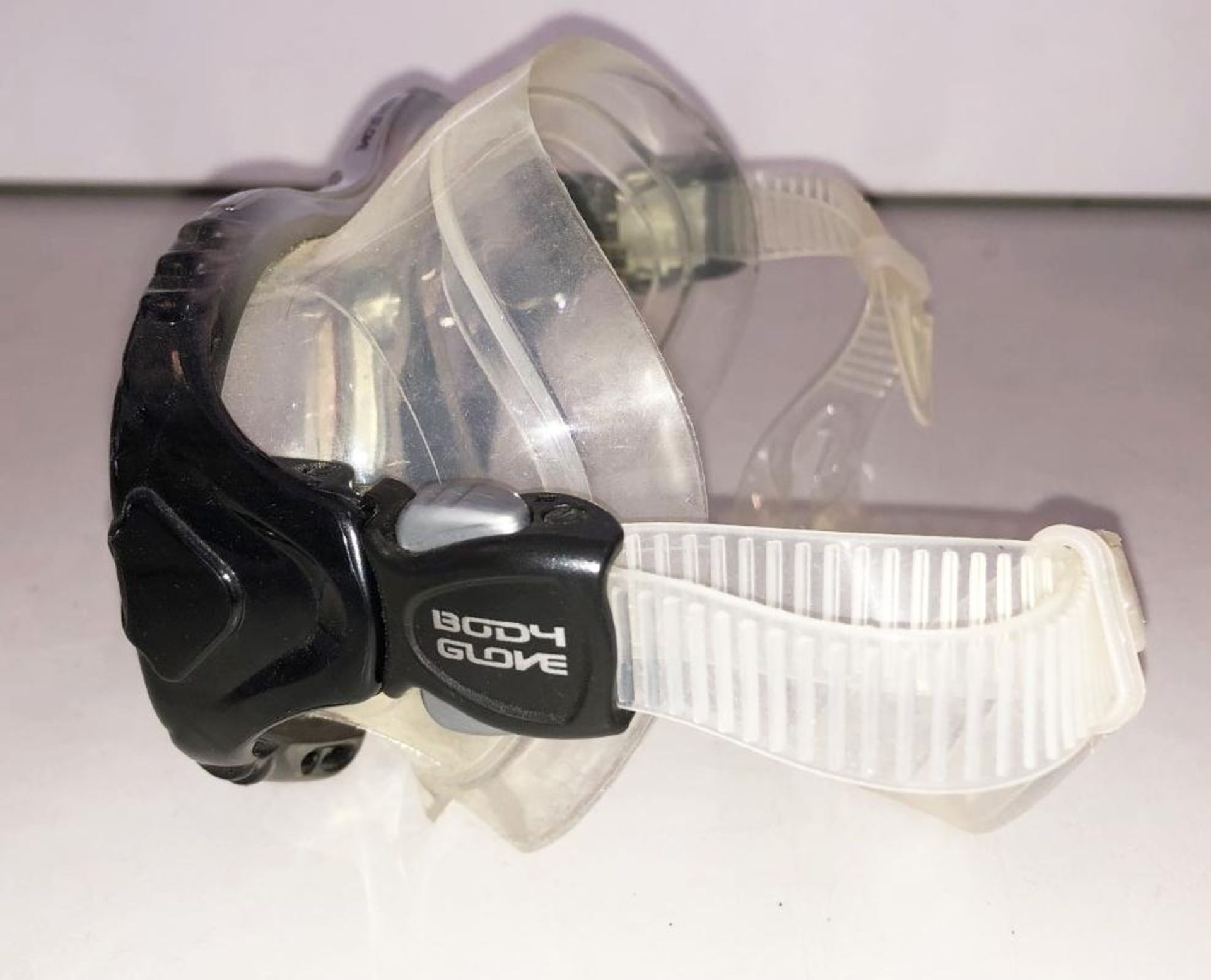 6 x New Branded Diving Masks - Ref: NS391, NS392, NS393, NS394, NS395, NS396 - CL349 - Altrincham WA - Image 5 of 20