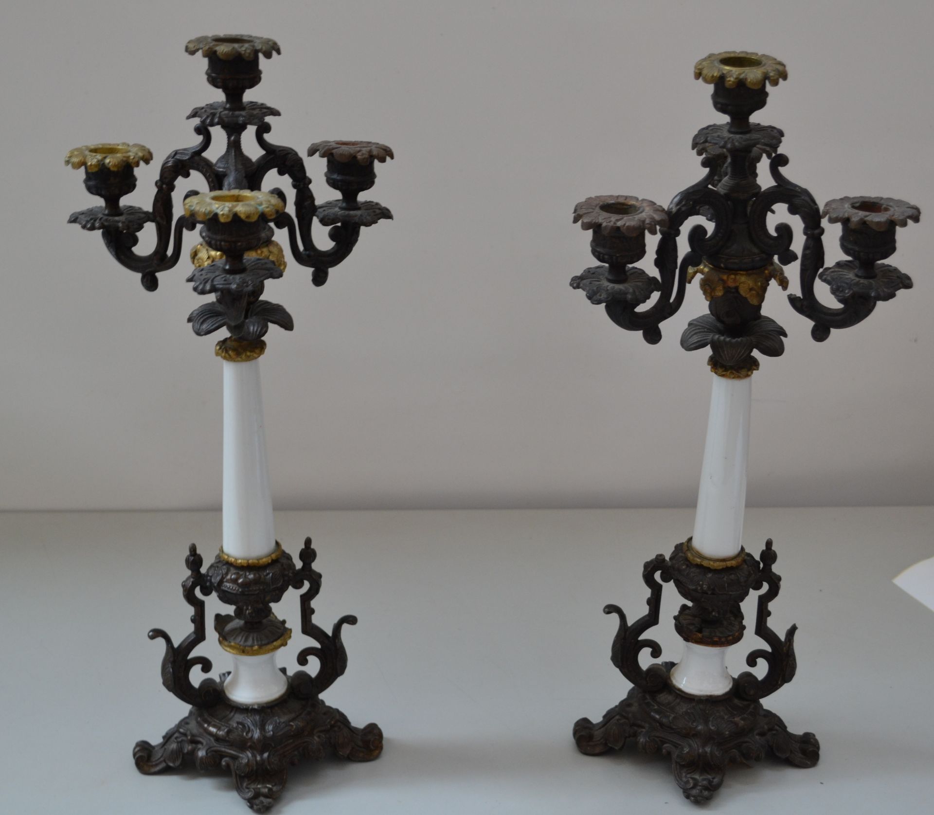 1 x A Pair Antique Candlesticks Holders - H45/W15cm - Ref J2175 - CL314
