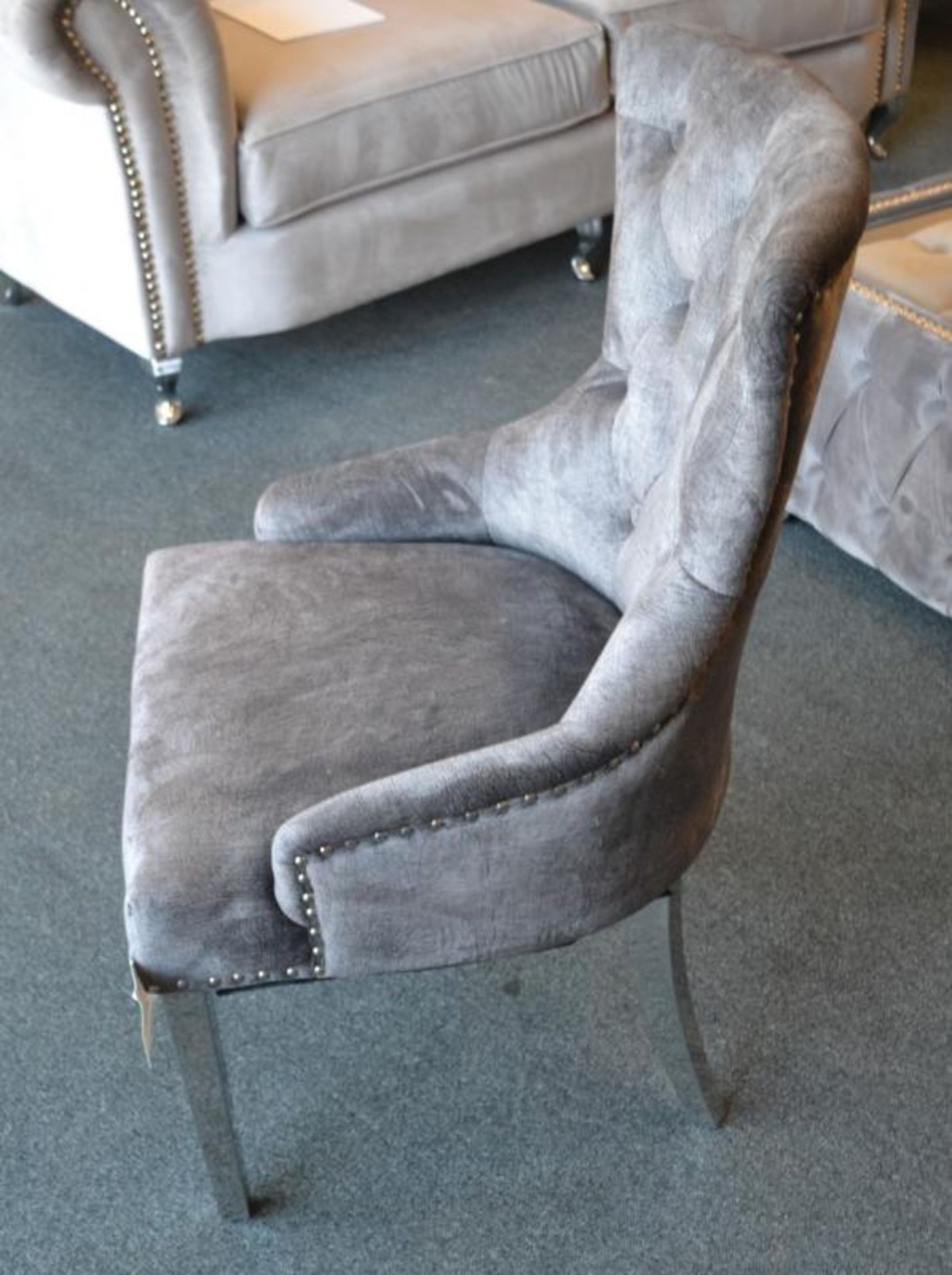 1 x Luxurious Buttoned Detailed Fog Grey Dressing Table Chair. Dimensions:L55/W55/S50/H105cm - Ref B - Image 3 of 5