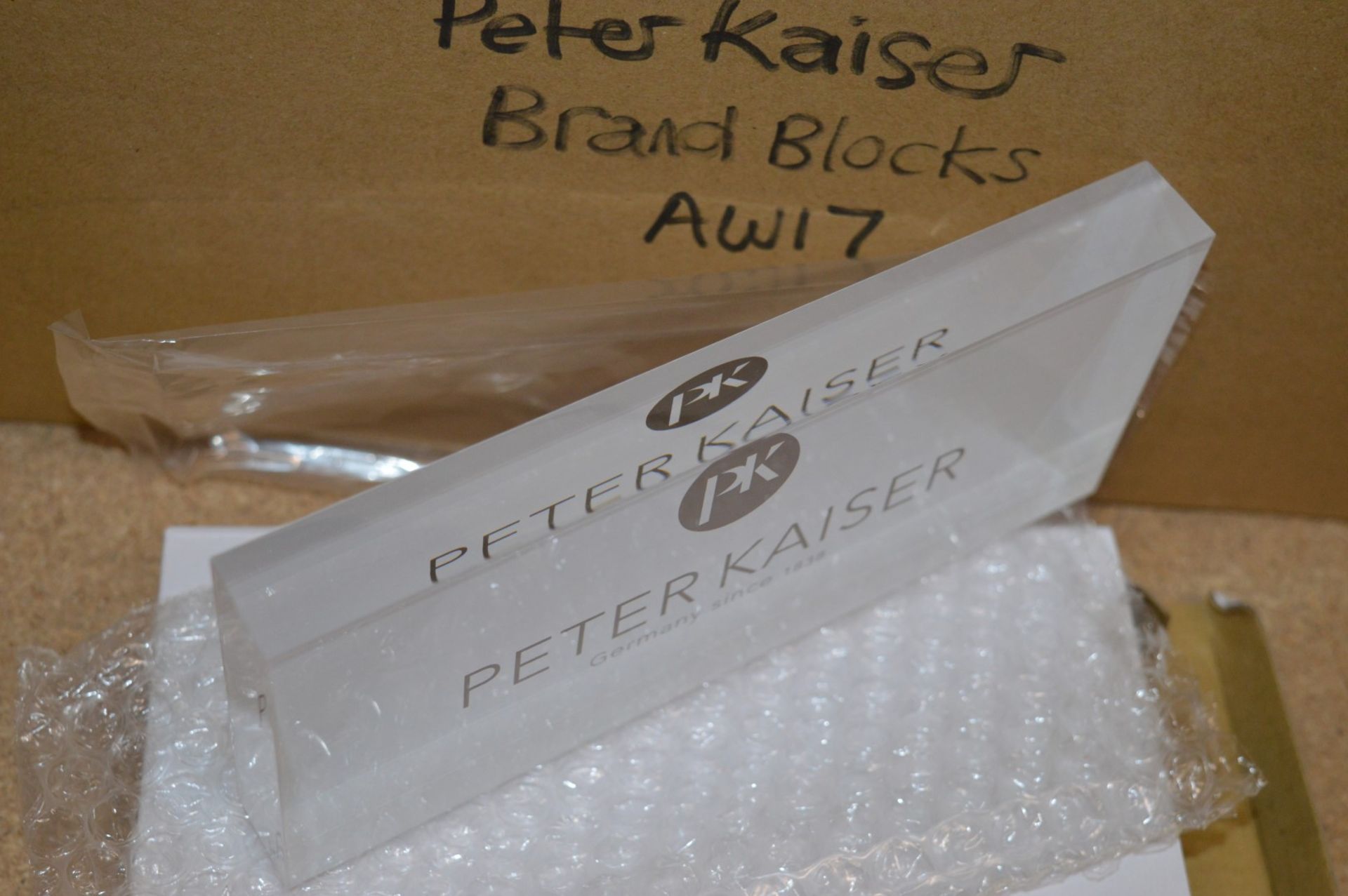 11 x Peter Kaiser Fashion Advertisement Acrylic Blocks - 18 x 11 cms - New and Boxed - CL285 - Ref - Image 3 of 3