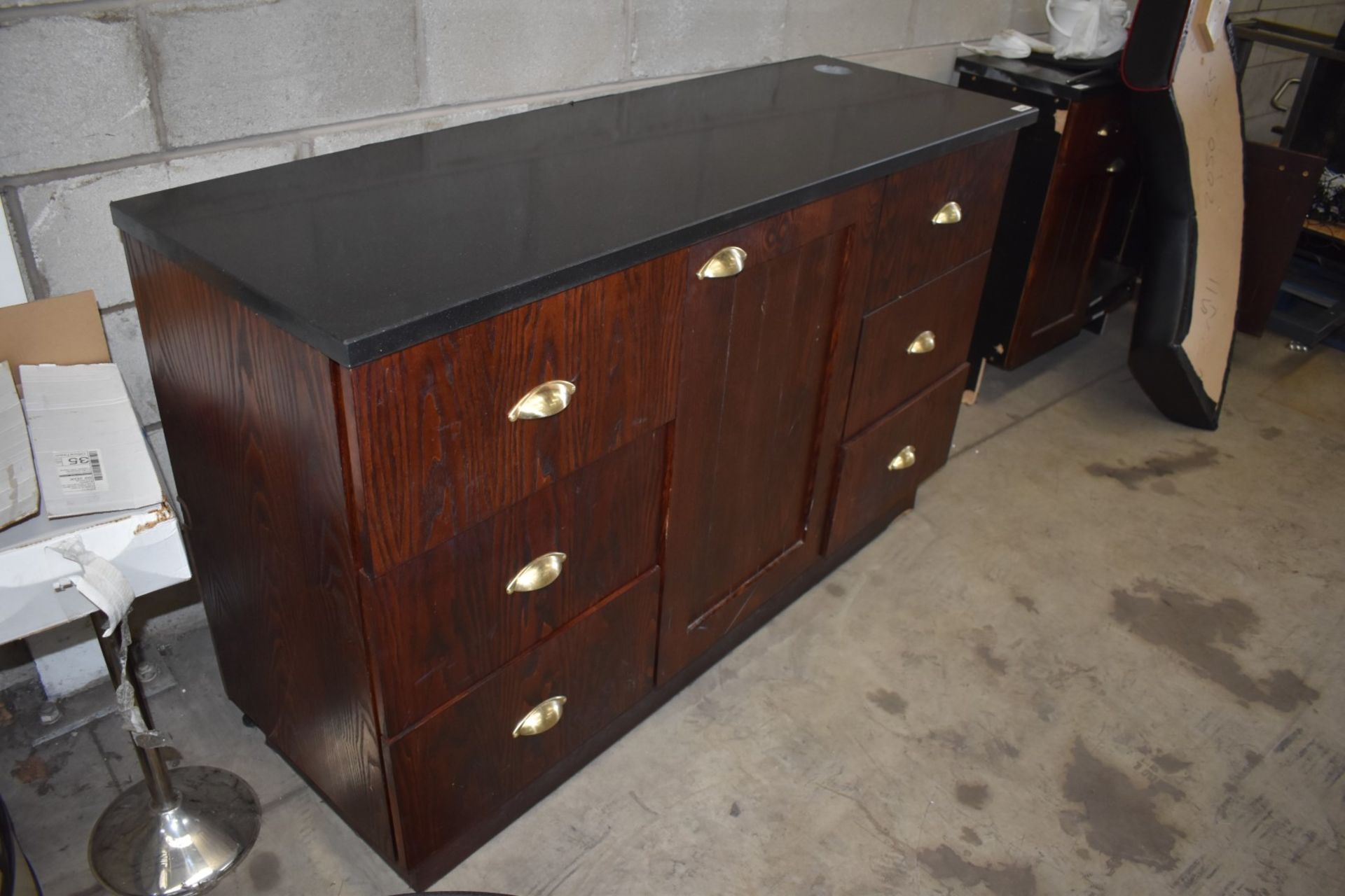 1 x Waitress Server Counter With Dark Wood Finish, Brass Hardware and Stone Top - H96 x W150 x D52 - Image 10 of 11