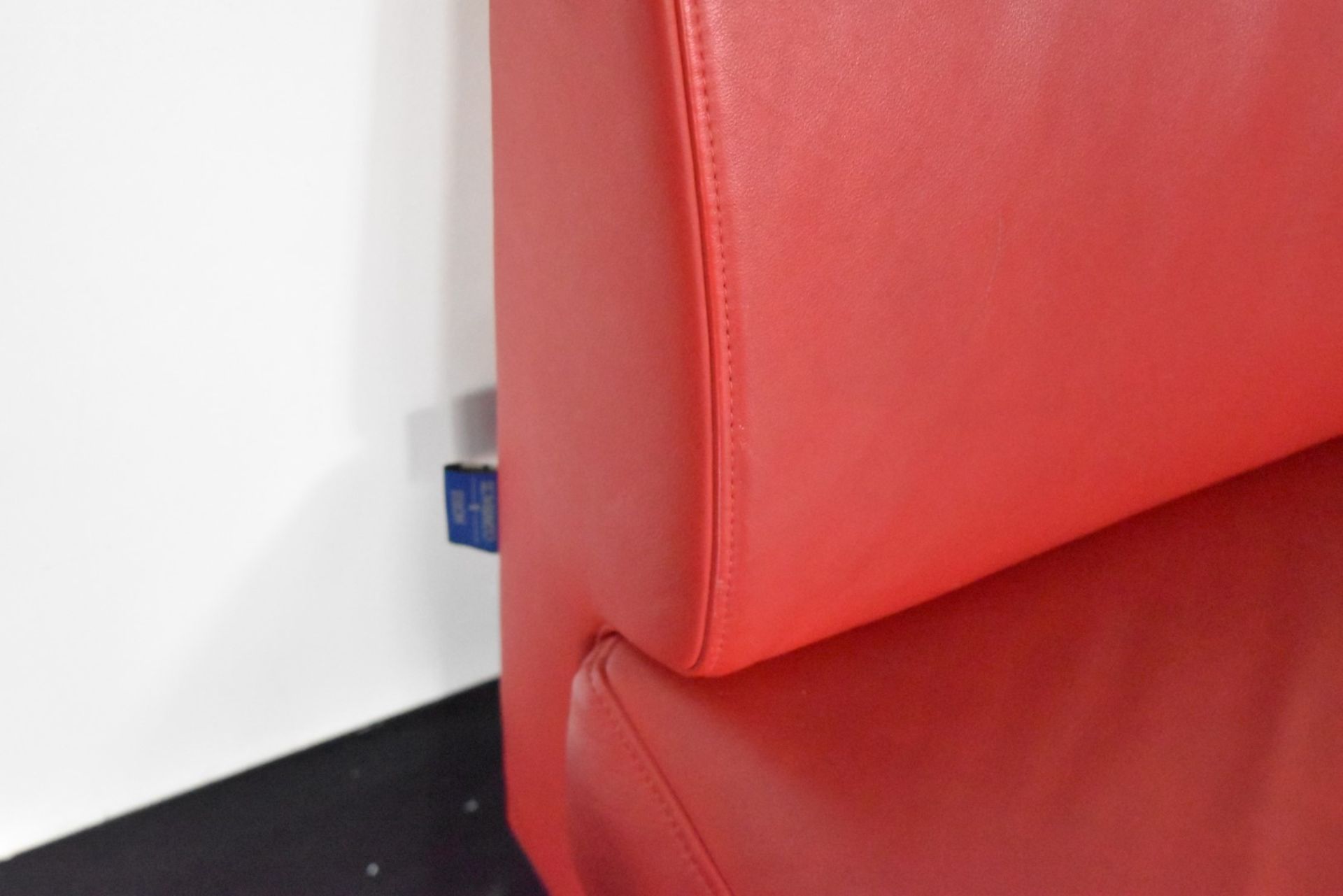 1 x Red Leather Modular Chair by Hotels & Contracts of France - W71 x D74 cms -  CL392 - Ref LD197 - Image 2 of 3