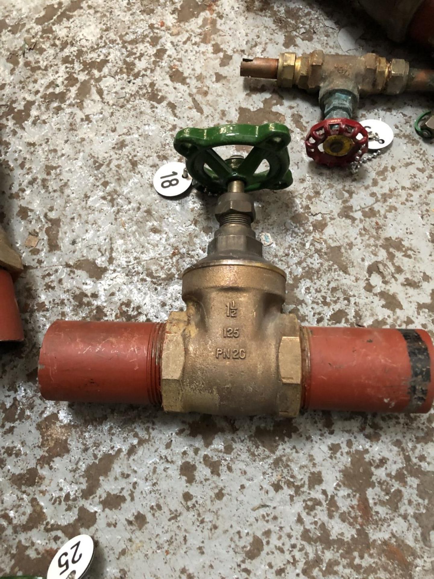 Lot Of Hattersley 12 Valves In A Variety Of Sizes - NP001 - CL344 - Location: Altrincham WA14 - Image 2 of 12