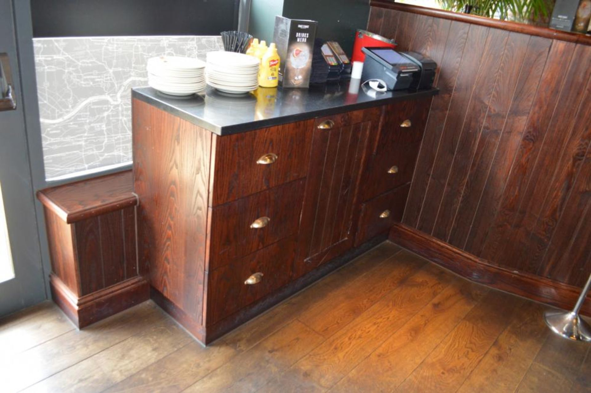 1 x Waitress Server Counter With Dark Wood Finish, Brass Hardware and Stone Top - H96 x W150 x D52 - Image 3 of 11