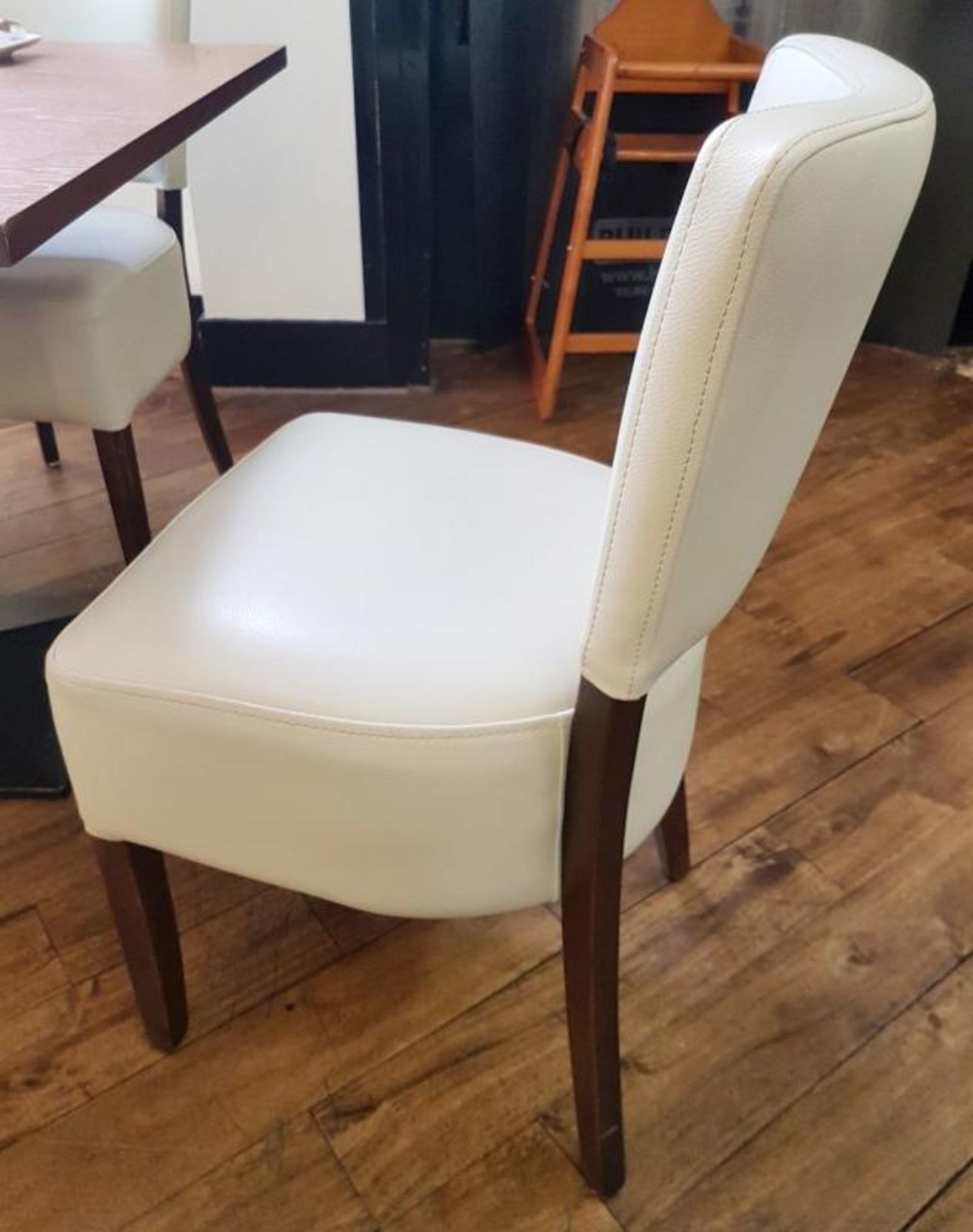 20 x Cream Faux Leather Chairs From Restaurant - Ref: KR20 - CL345 - Location: Altrincham - Image 5 of 5