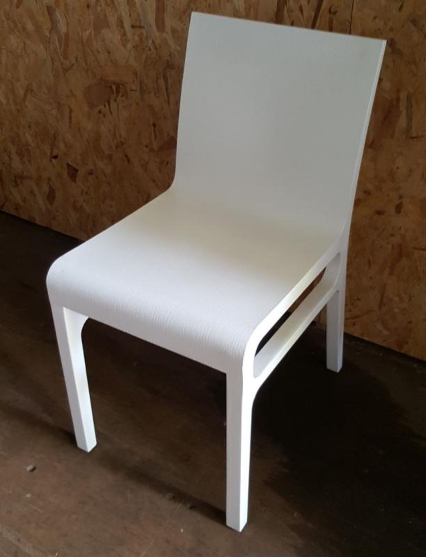 4 x Wooden Dining Chairs Set With A Bright White Finish - Dimensions: Used, In Good Condition - Ref