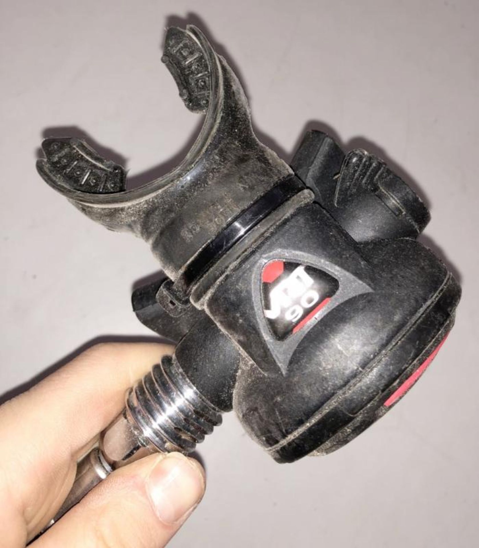 1 x Scuba Regulator Set - Ref: NS325 - CL349 - Altrincham WA14 - Used In Good Condition - Image 5 of 6