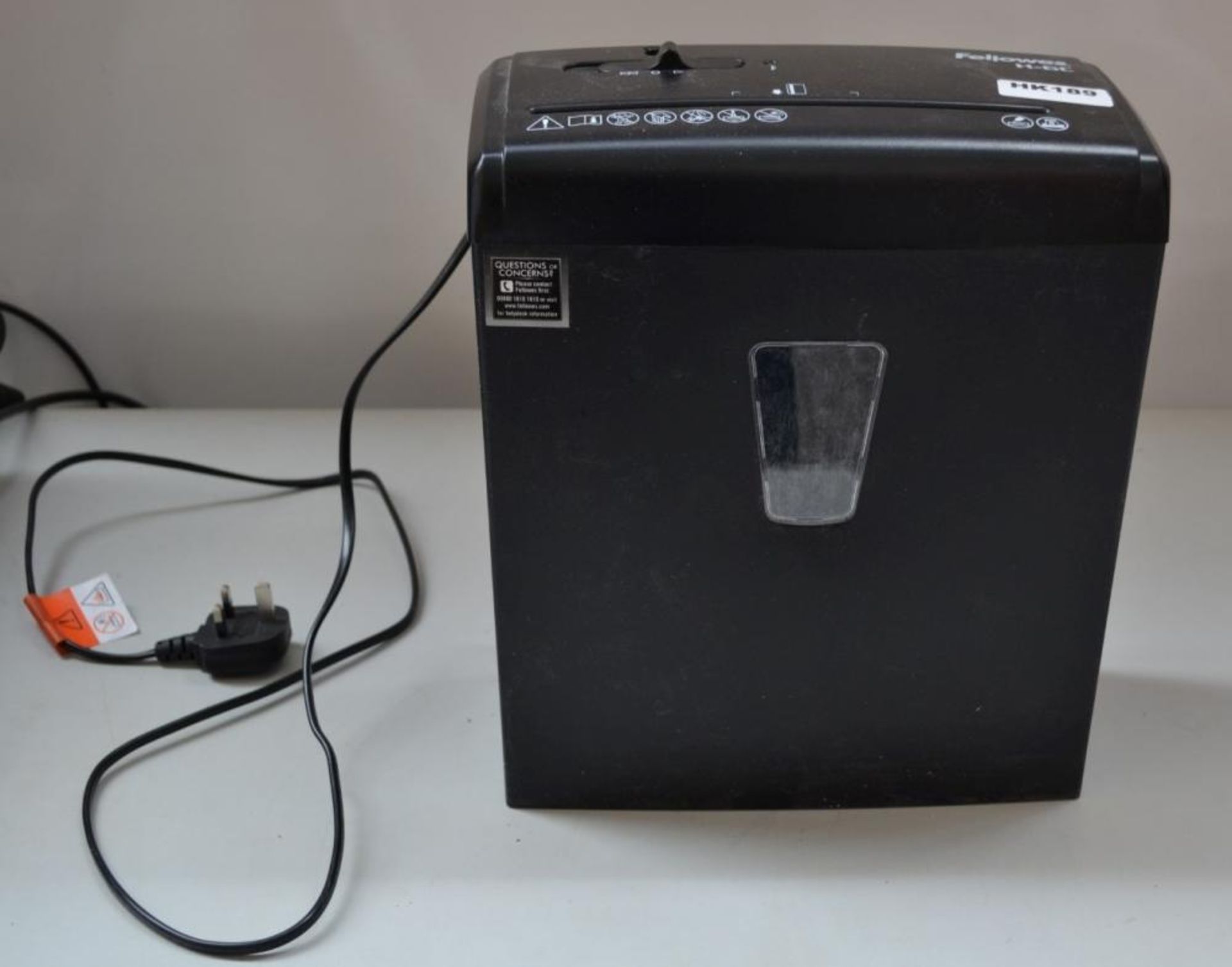 1 x Fellowes Powershred H-6C Sheet Cross Cut Personal Shredder- Ref HK189 - CL394 - Location: Altri