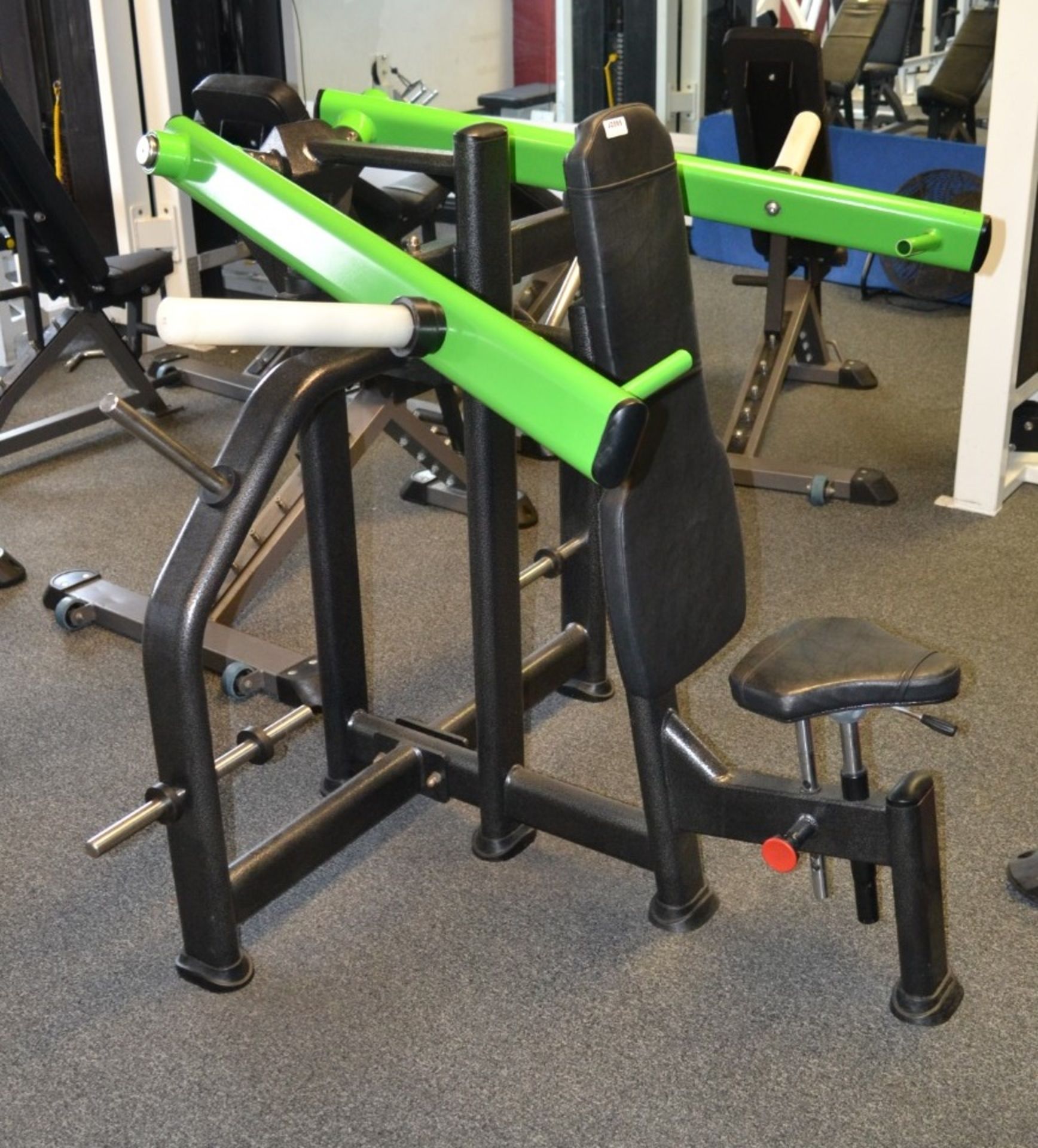 1 x Plate Loaded Shoulder Press Machine - Dimensions: L125 x H135 x W160cm - Ref: J2095/GFG -