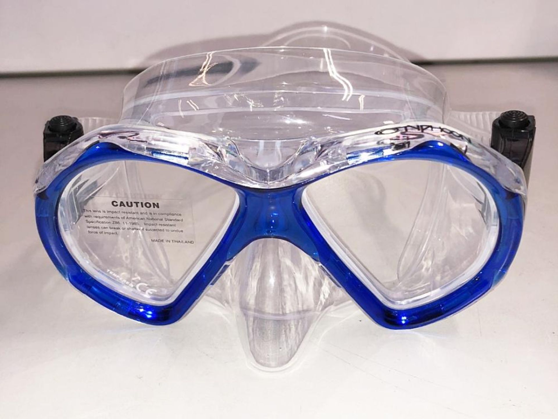 6 x New Branded Diving Masks - Ref: NS391, NS392, NS393, NS394, NS395, NS396 - CL349 - Altrincham WA - Image 11 of 20