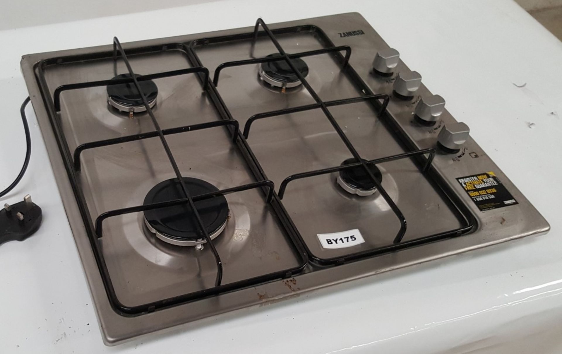 1 x Zanussi 58cm Gas Hob Stainless Steel ZGH62414XS - Ref BY175 - Image 3 of 4