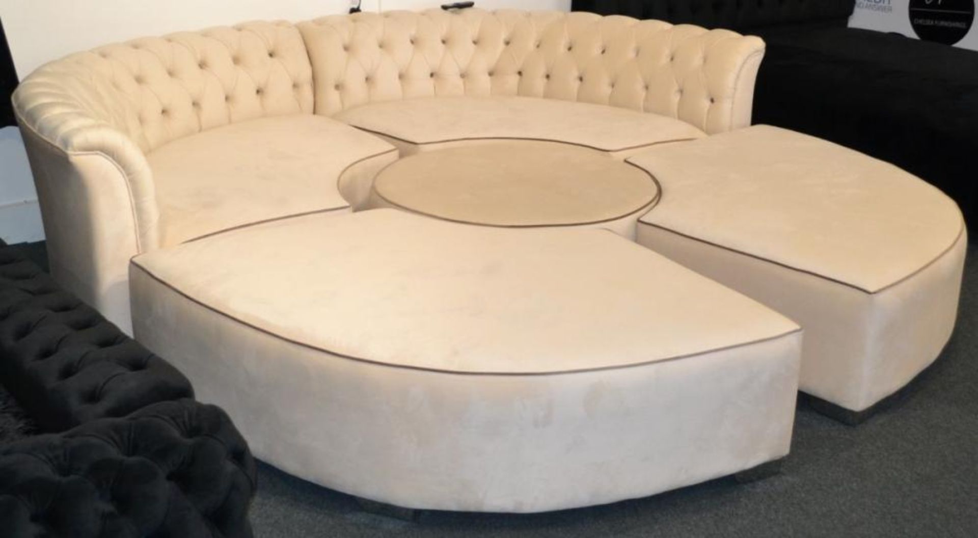 1 x Luxurious Bespoke Cream Velour 5 Piece Sofa Set. A truly beautiful bespoke piece that will give - Image 2 of 8