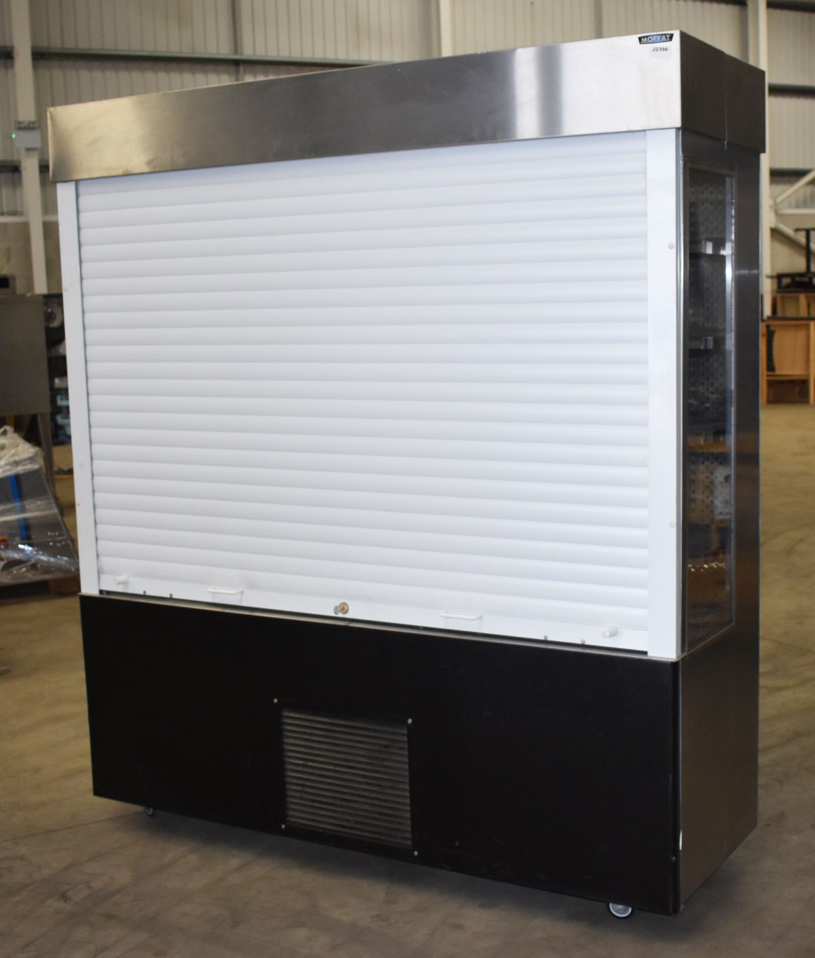 1 x Moffat Chilled Merchandiser With Lockable Roller Shutter - Includes Key - Model MM18LSA - - Image 5 of 8