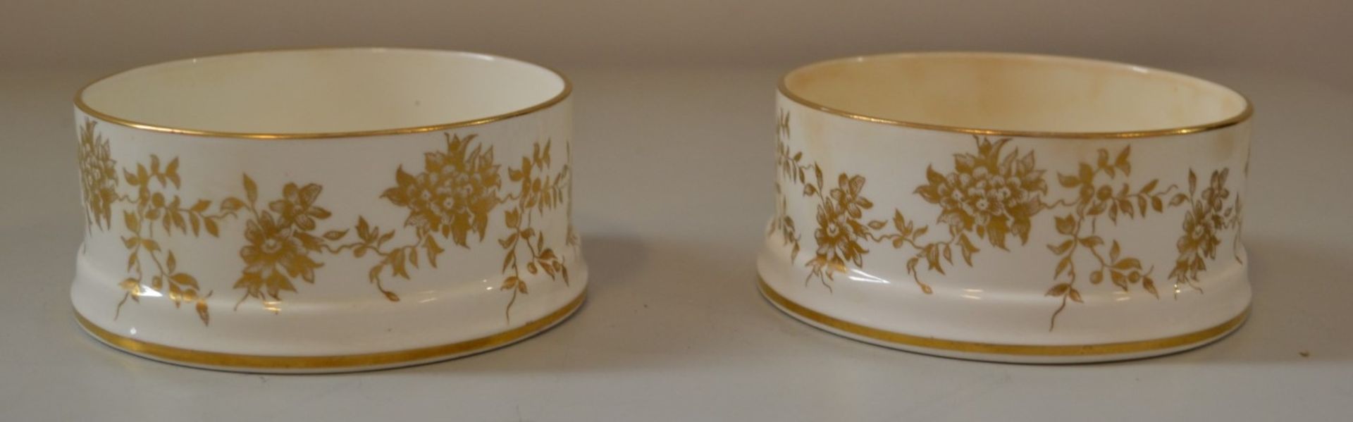 1 x Pair of Staffordshire Bone China Pots - Ref J2155 - CL314 - Image 3 of 3