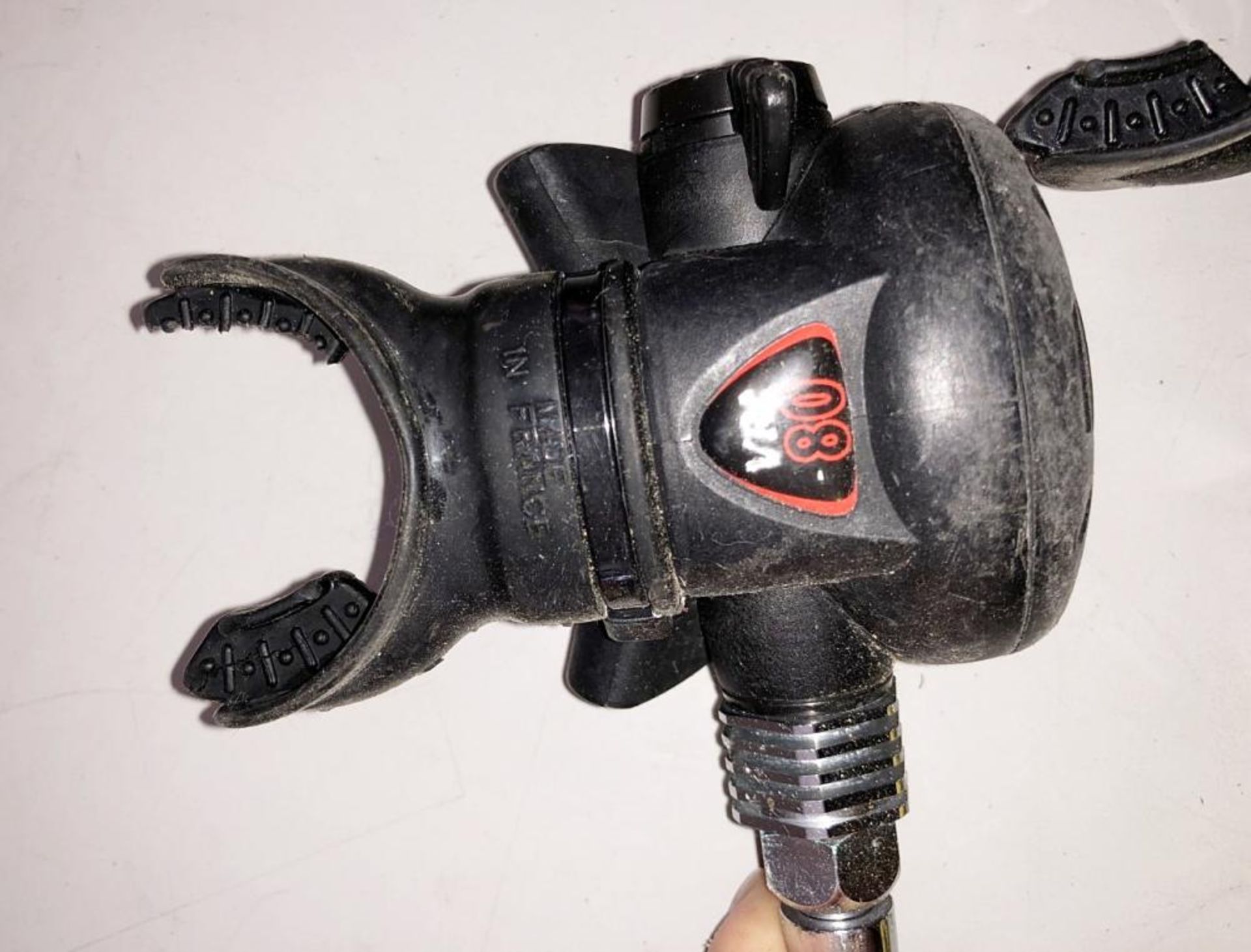 Beuchat Scuba Air Cylinder and a Full Regulator Set - Ref: NS114, NS321 - CL349 - Altrincham WA14 - Image 10 of 12