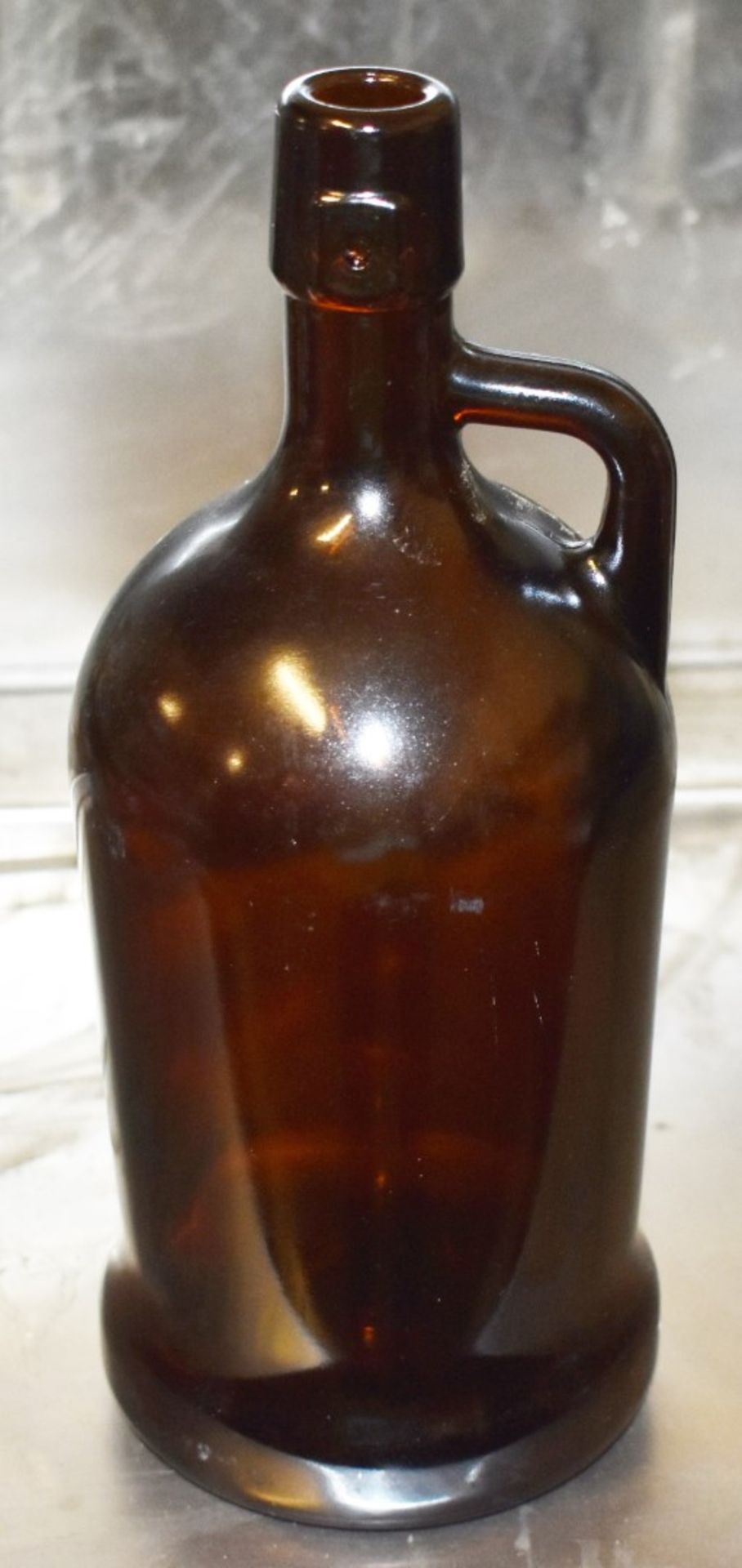 200 x Brown Glass Beer Bottles With Handle - 100cl 75mm - Height 25cms x Diameter 10cms - New and