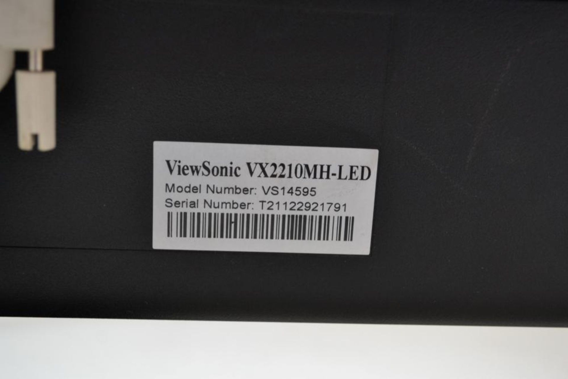 2 x VIEWSONIC 22" VX2210MH-LED HDMI DVI PC Monitors - Ref J2226 - CL394 - Location: Altrincham WA14 - Image 3 of 3