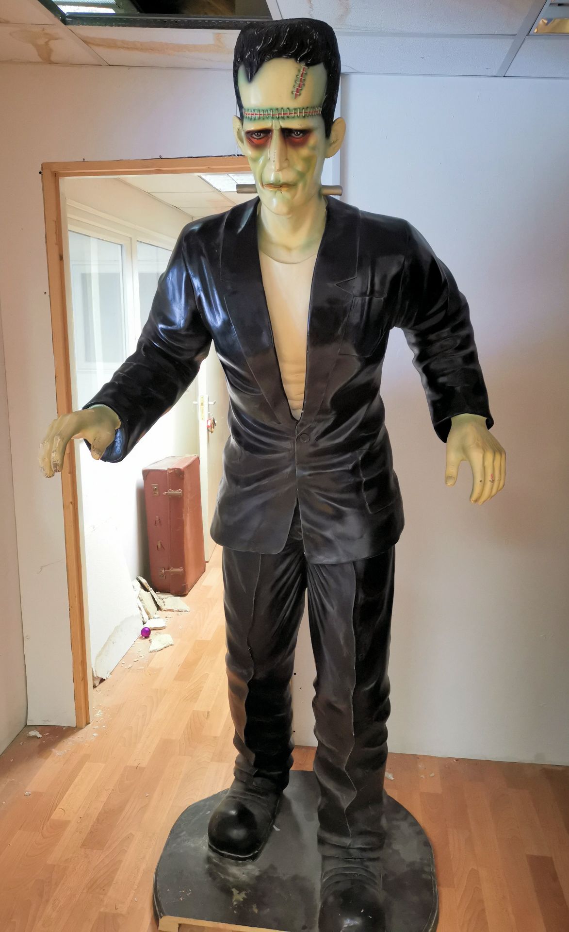 1 x Limited Edition Life Size Resin Frankenstein made by AAA - Dimensions: 2100 x 1040 mm - CL355 -