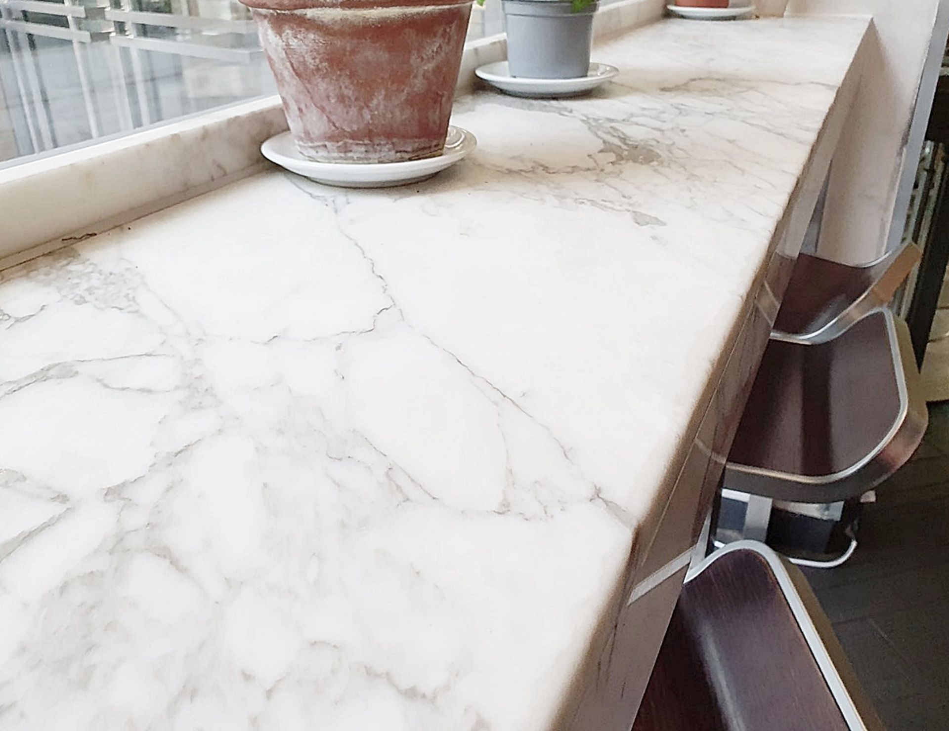 1 x White Marble/Granite Breakfast / Coffee Bar - Two Piece - Ref: BRE016 - CL421 - From A Milan- - Image 4 of 7