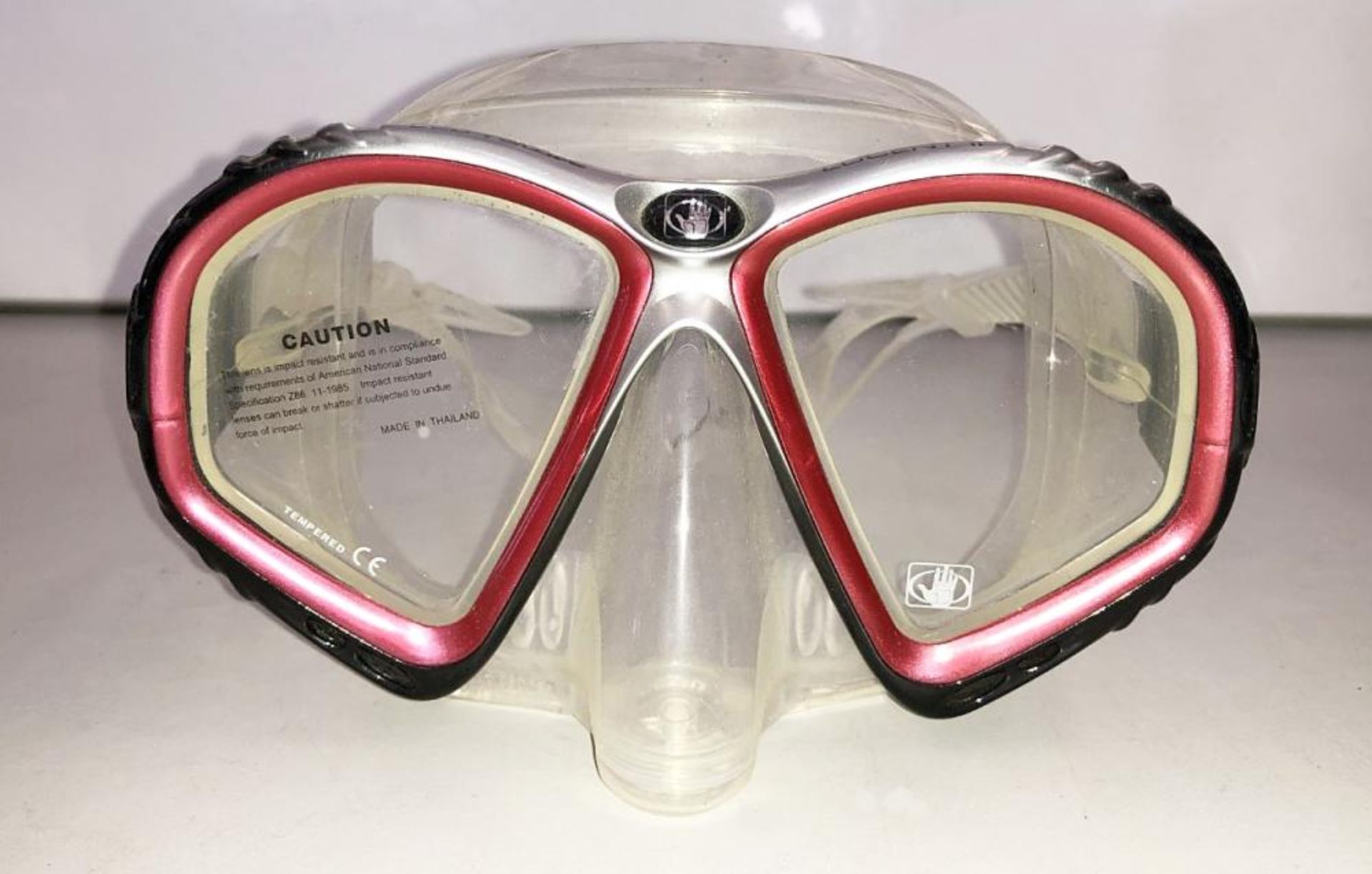 6 x New Branded Diving Masks - Ref: NS391, NS392, NS393, NS394, NS395, NS396 - CL349 - Altrincham WA - Image 17 of 20