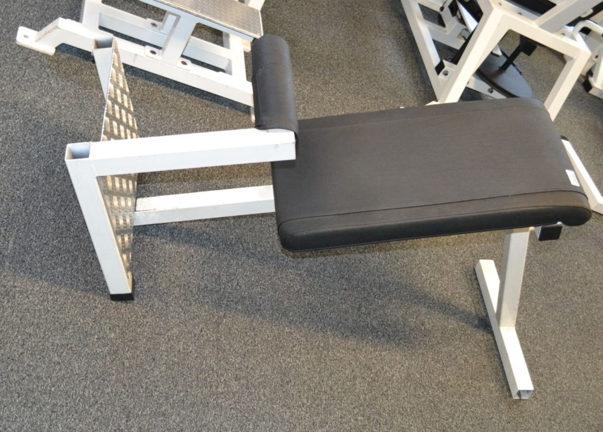 1 x Dr.Wolff Lateral 315 Fitness Bench - Dimensions: L145 x H55 x W45 - Ref: J2065/1FG - CL356 - - Image 2 of 2