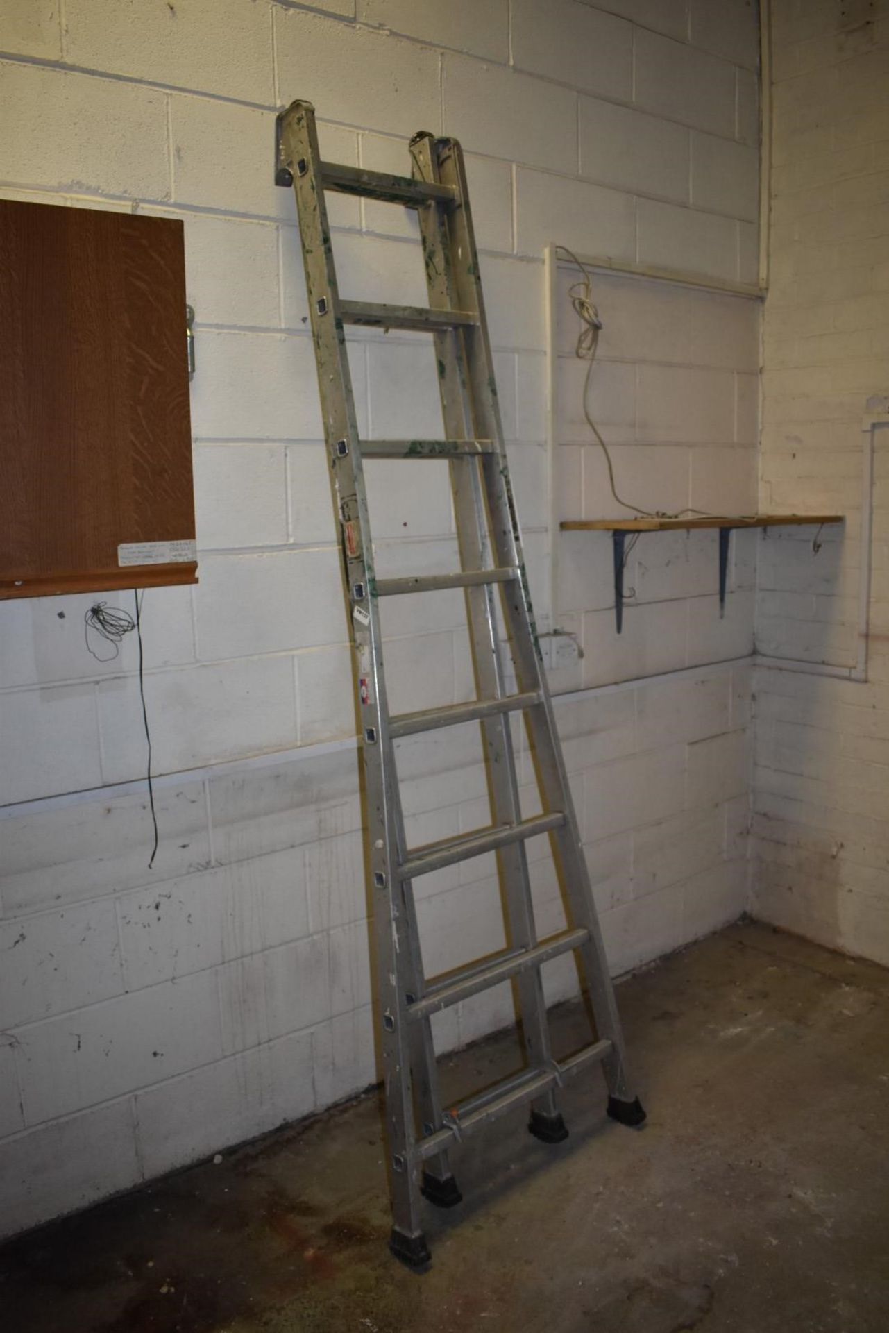 1 x Set of Large Extending Ladders - H235 (per section) x W70 cms - CL409 - Location: Wakefield - Image 2 of 4