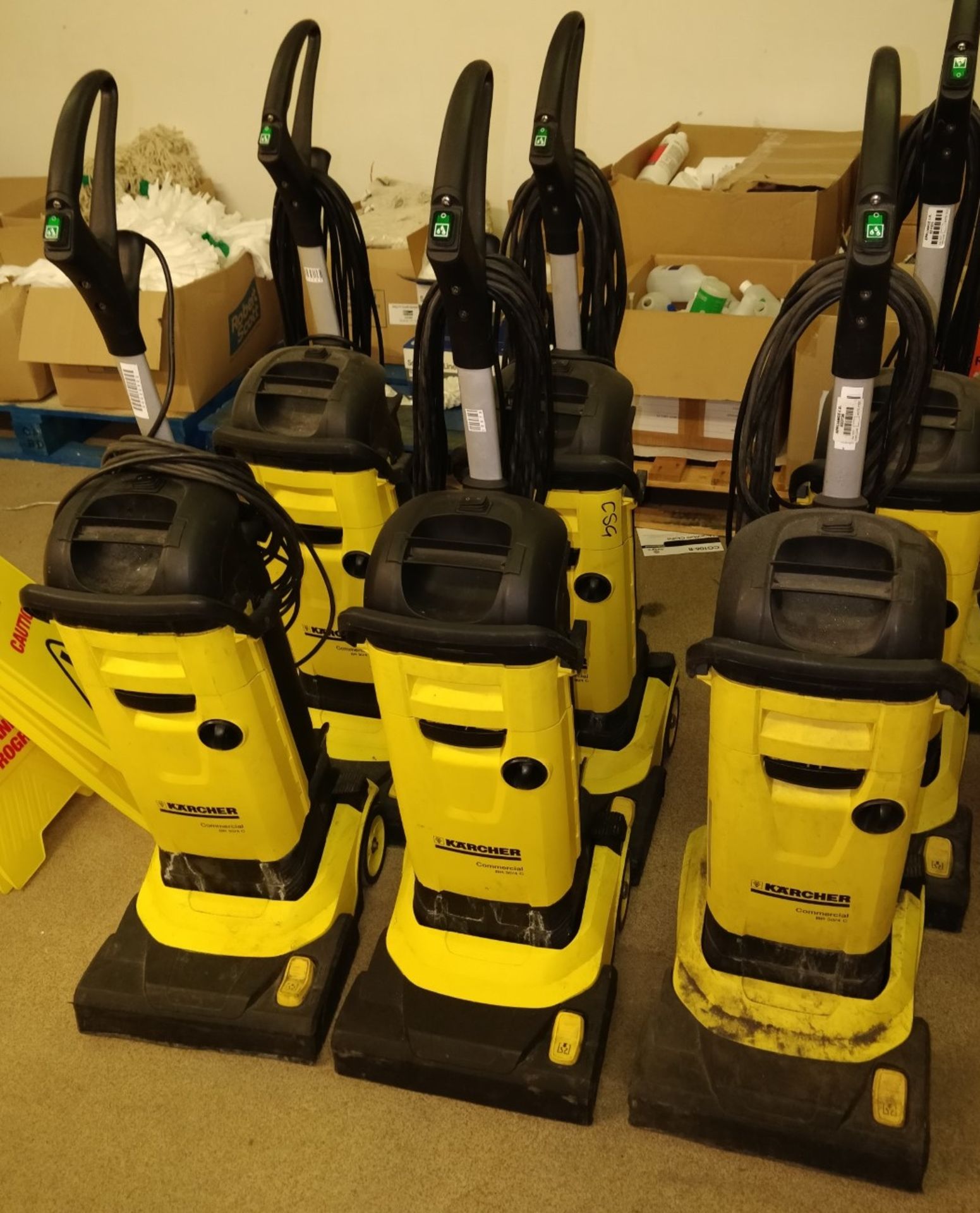 1 x Karcher BR 30/4 C Scrubber Dryer - Mains Powered - Approx RRP £900 - Ref B2 CL409 - Location: