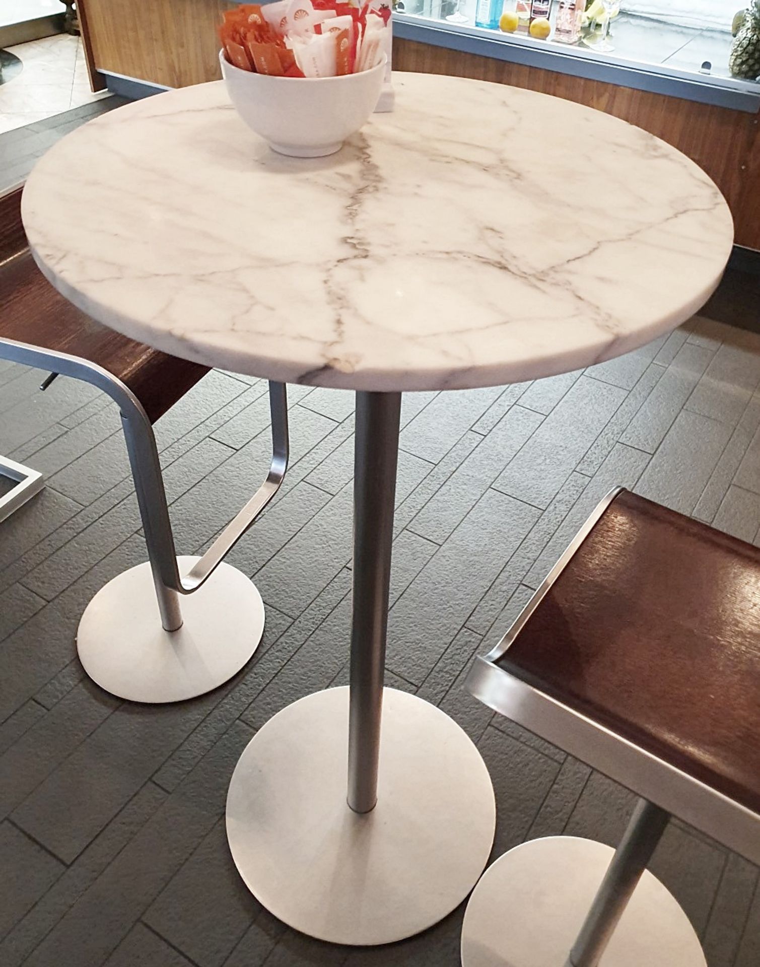 1 x Tall Round Marble/Granite Cocktail Bar Table - Dimensions: Diameter 60cm x Height 111cm - Ref: - Image 3 of 6