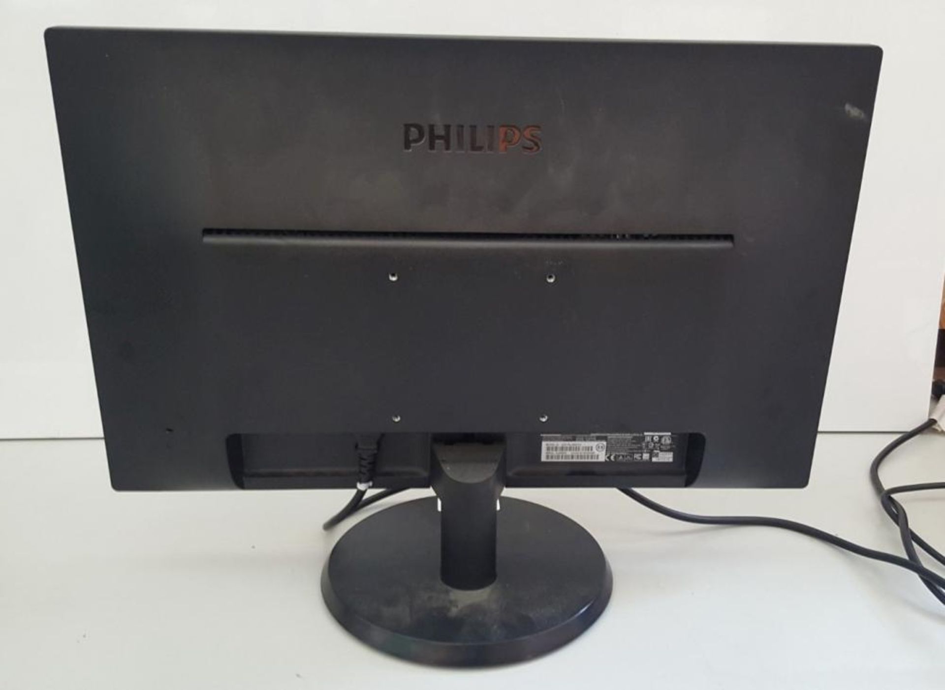 1 x Philips 223V5LSB2/10 21.5-Inch Computer Monitor - Ref CQ228/K2 - CL379 - Location: Altrincham WA - Image 2 of 3