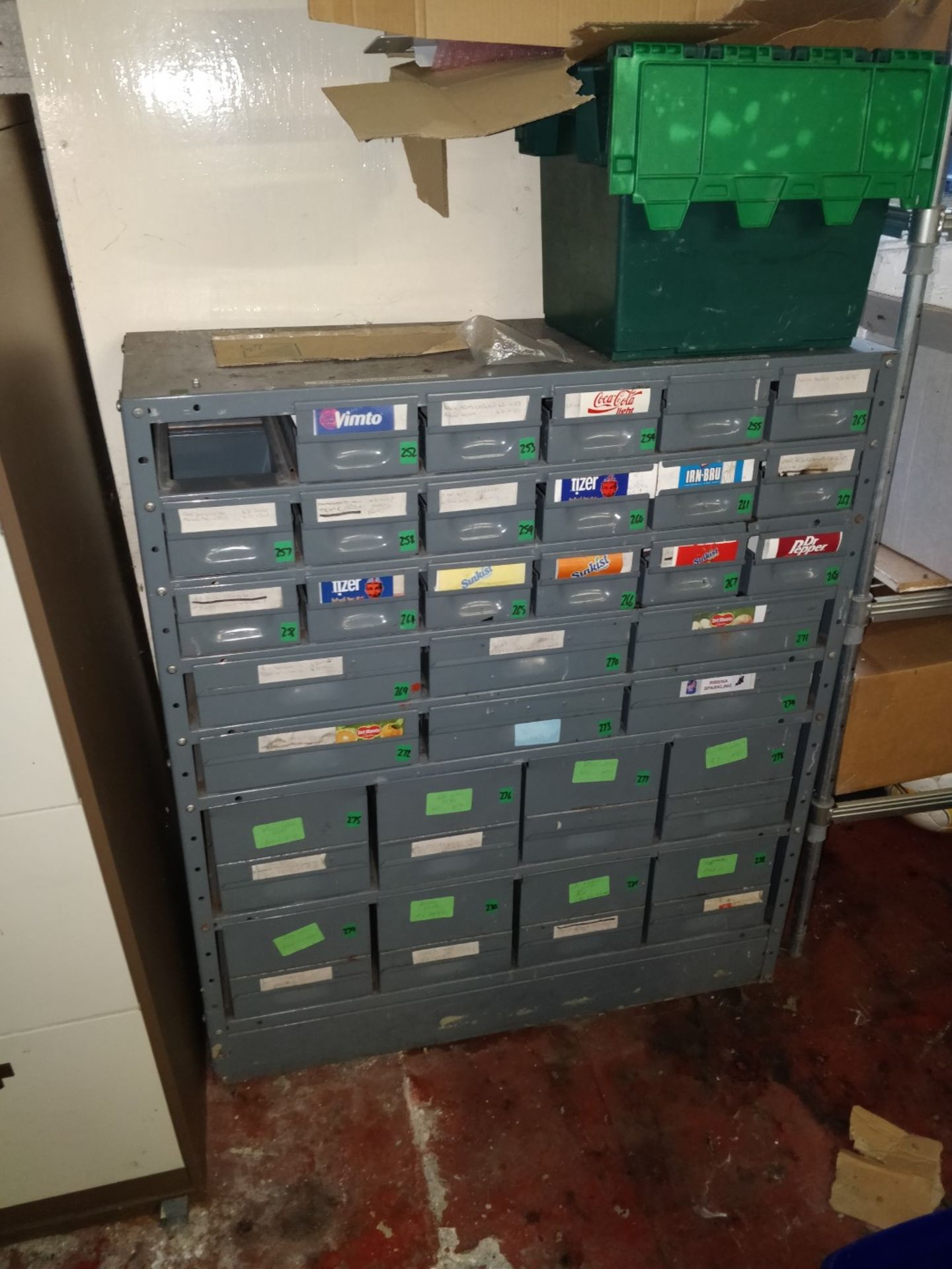 1 x Steel Multi Drawer Unit With 31 x Various Sized Drawers - Ref B2 CL409 - Location: Wakefield - Image 2 of 2