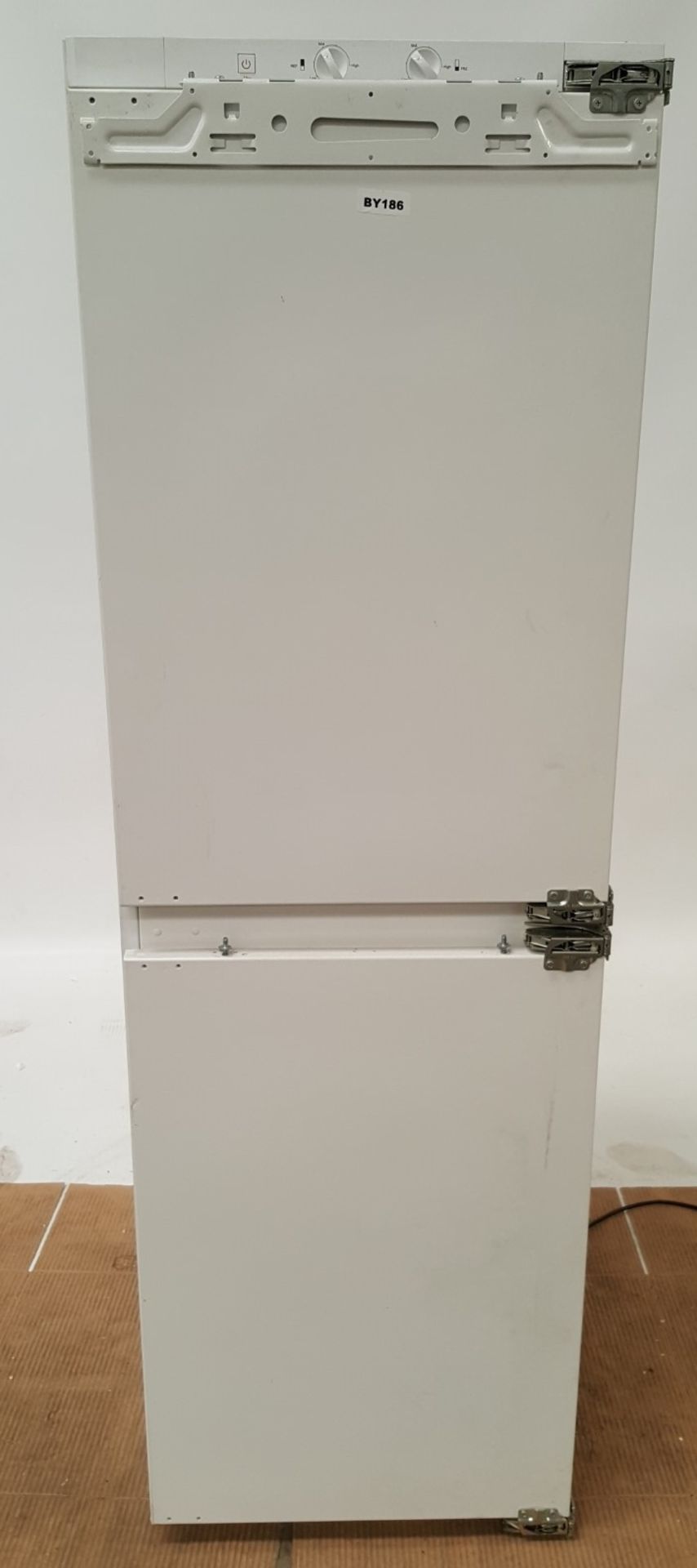 1 x Prima Integrated 50/50 Frost Free Fridge Freezer LPR475A1 - Ref BY186