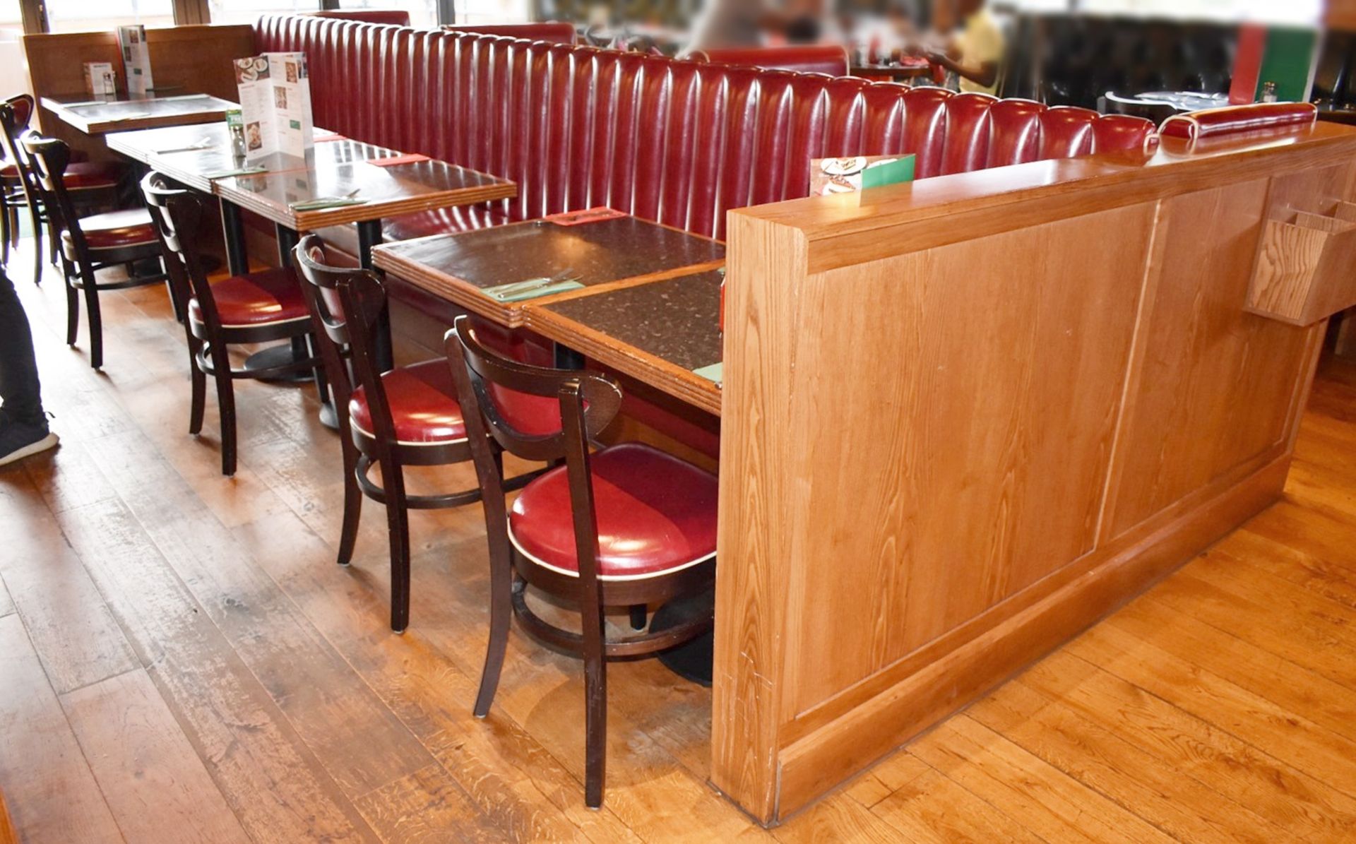 1 x Long Restaurant Seating Bench - Retro 1950s American Diner Design - Red Faux Leather - Image 5 of 5